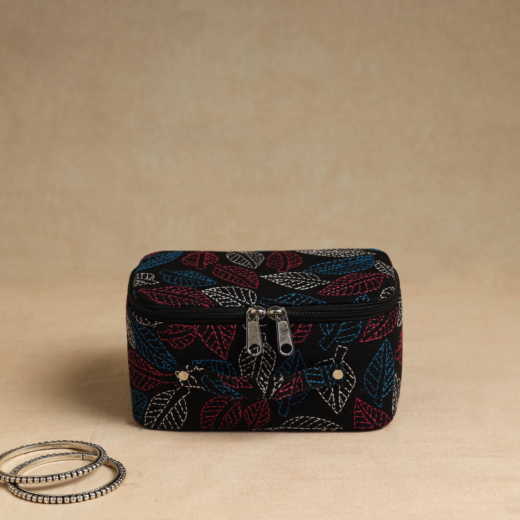 ASALKAAR Black - Bengal Kantha Work Handcrafted Jewelry Box with Mirror 05