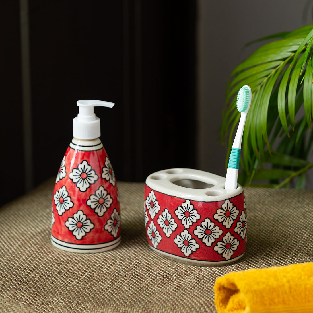 EXCLUSIVELANE 'Crimson Lily' Handpainted Bathroom Accessory Set In Ceramic (Liquid Soap Dispenser, Toothbrush Holder)