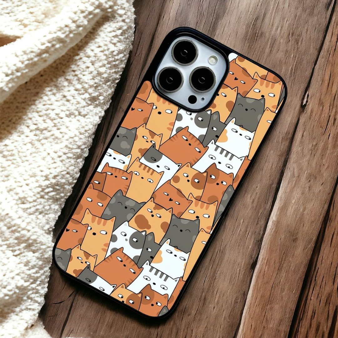 Peeperly Adorable Cute Cat Cluster Case – No Color