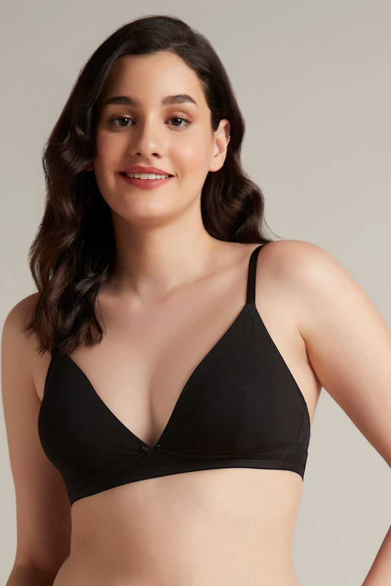 Amante Trendy Plunge Padded Non-Wired Cotton Bra - Black