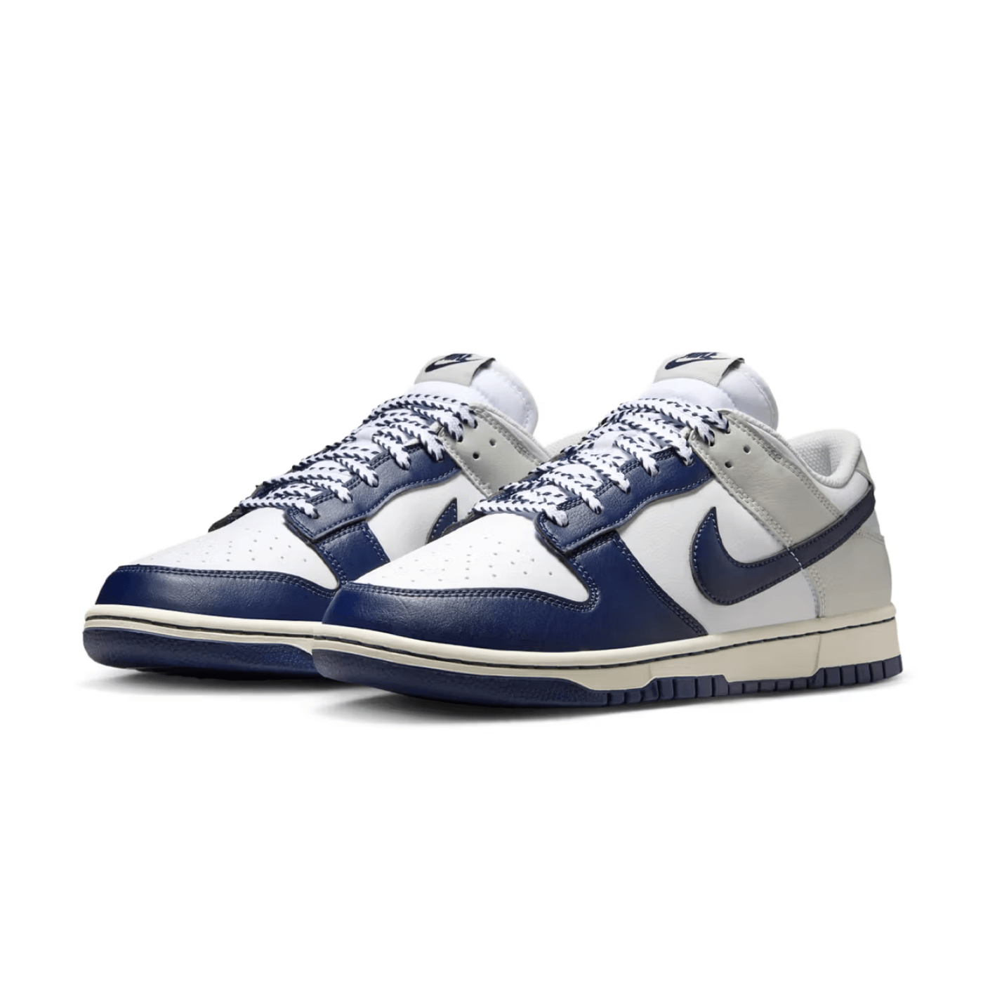 HYPE ELIXIR Nike Dunk Low New York Yankees - view 2