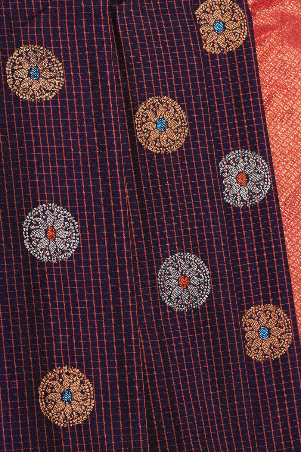 Kalanjali Gadwal Silk Deep-Wine Violet Saree – Women's - view 2