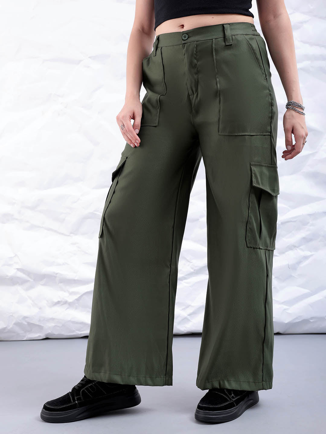 Freehand by The Indian Garage Co Women's Green Flare Solid Elasticated Cargo Trouser - view 3