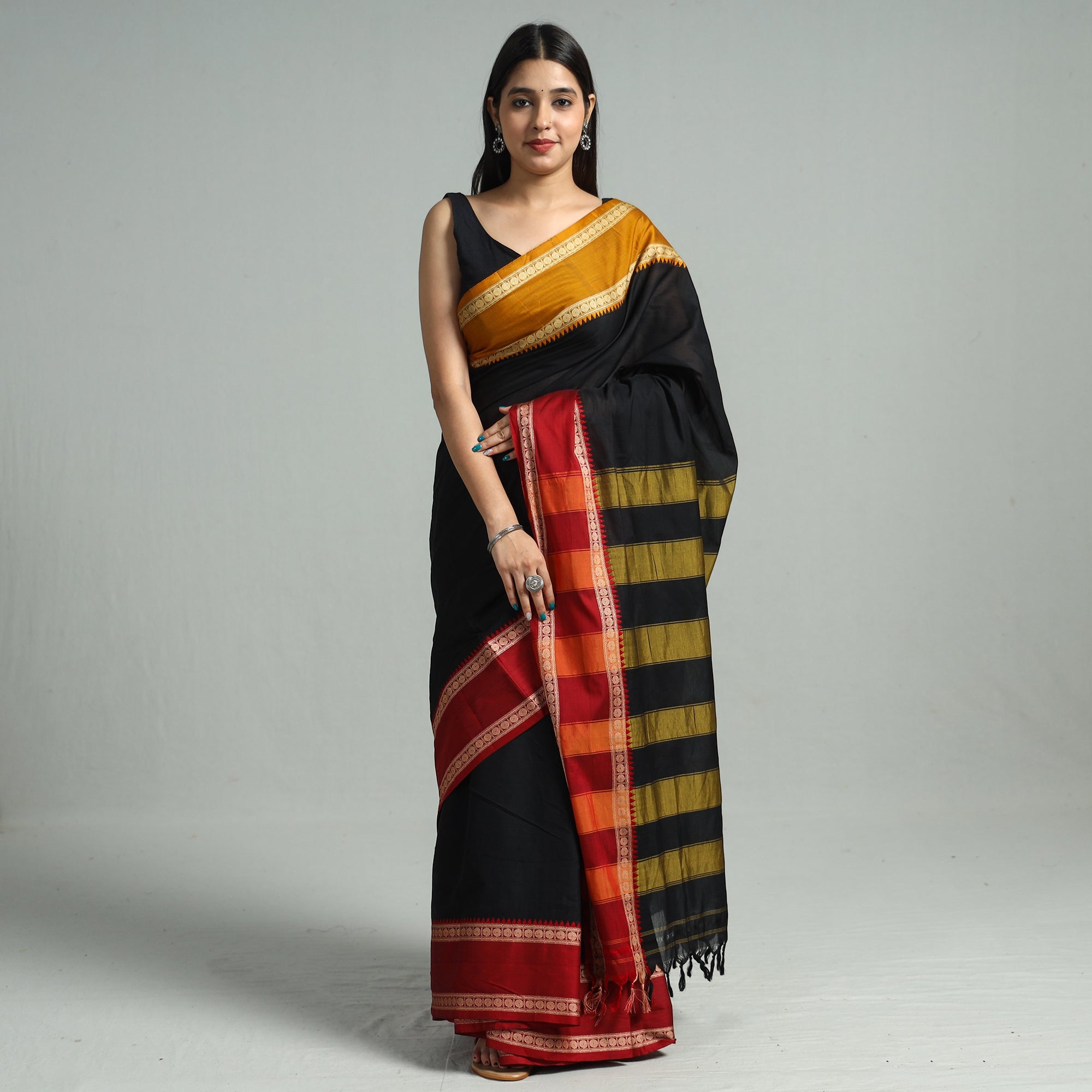 SOUTH KARGHA Black - Traditional Narayanpet Mercerised Cotton Saree with Thread Border 70