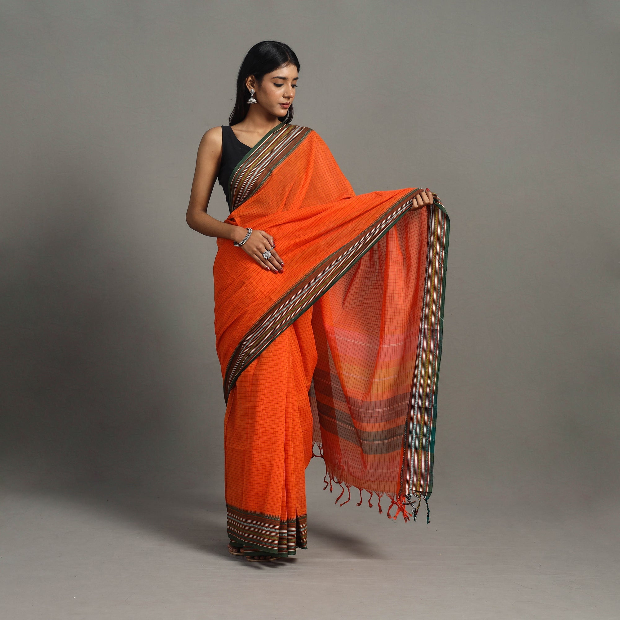 CHITRIKA Narayanpet Classic Dobby Cotton Handloom Saree 22 - view 2