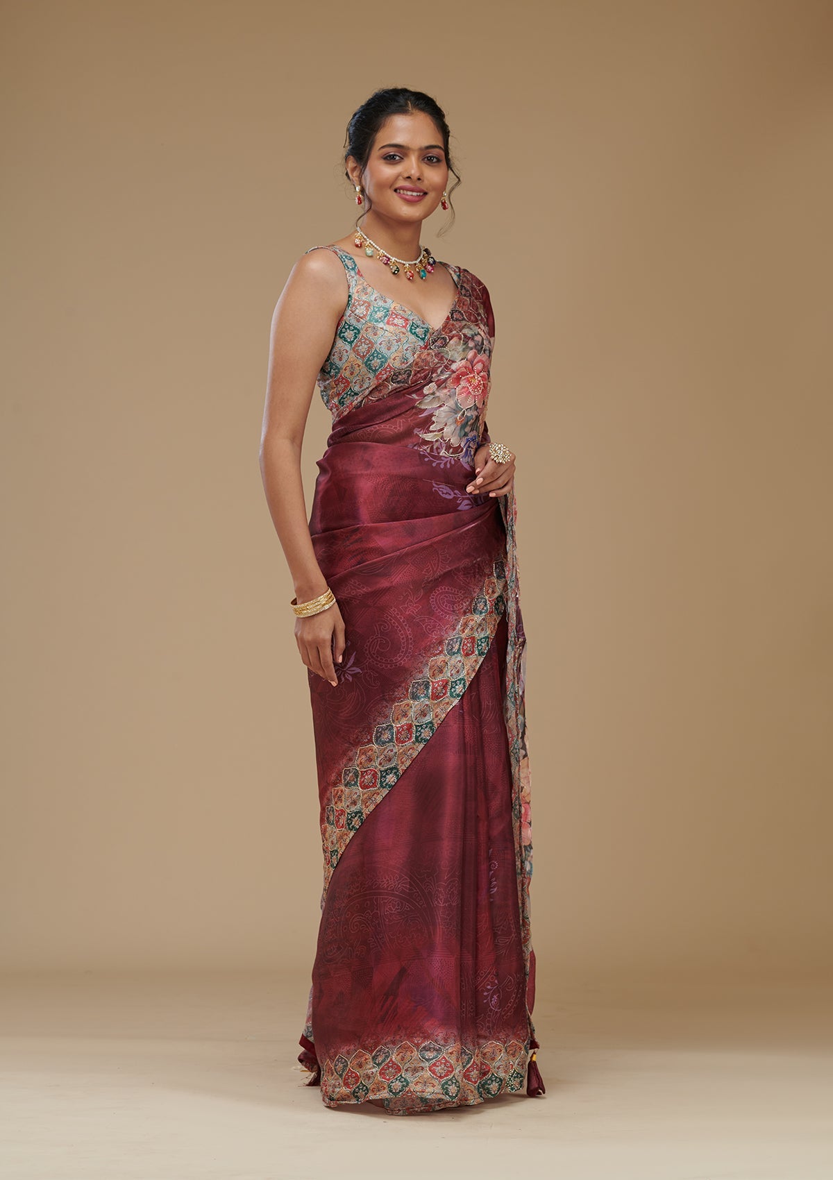 Koskii Wine Printed Tissue Saree – Women's - view 4