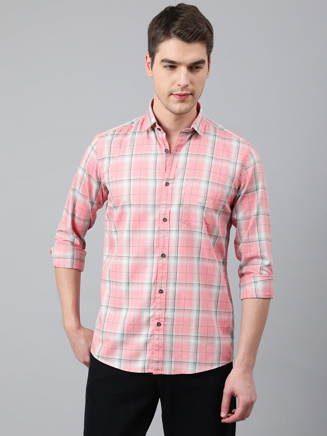 BlackTree Men Pink Standard Fit Checkered Casual Shirt