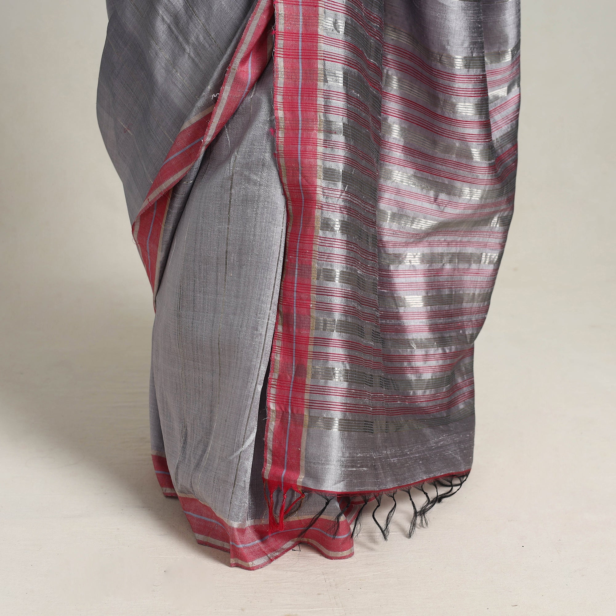 ITOKRI CRAFTS INITIATIVE Black - Festive Desi Tussar Silk Bhagalpuri Handloom Saree 02 - view 6
