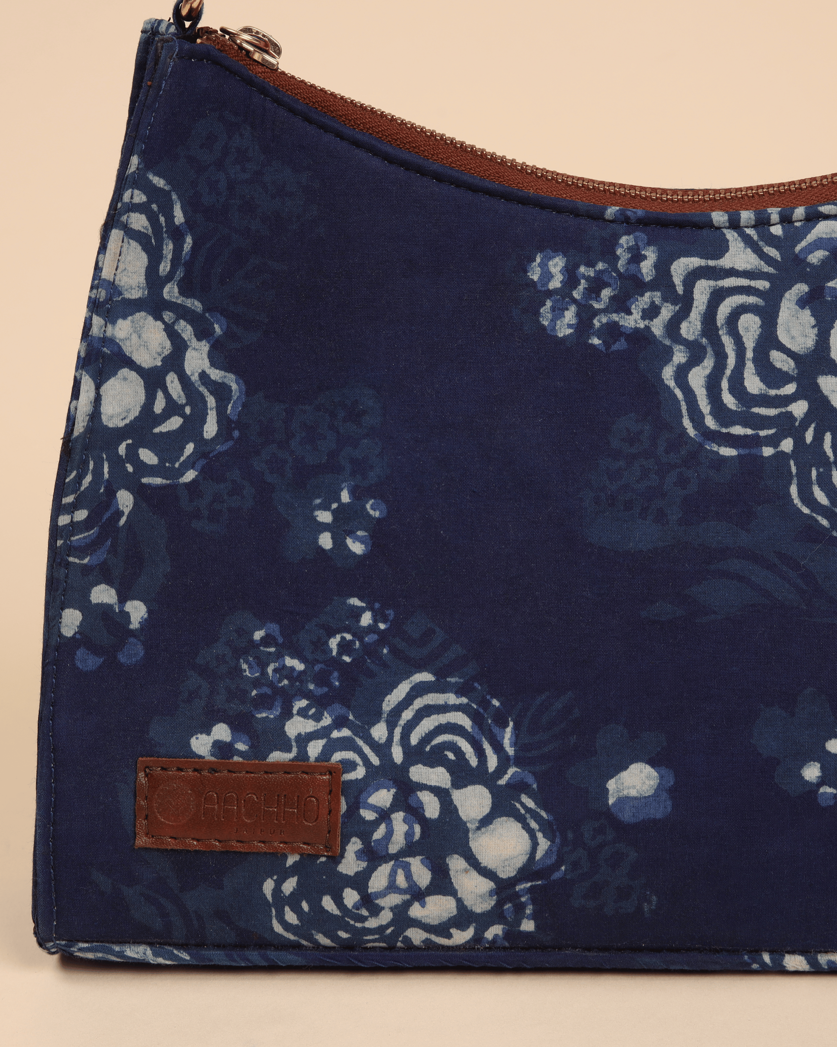 Aachho Enigma Handblock Baguette Bag - view 2
