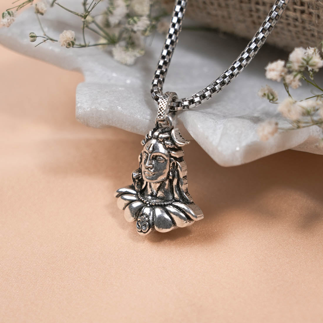 Prinjal Jewellers Adiyogi Pendant with Chain Silver 92.5