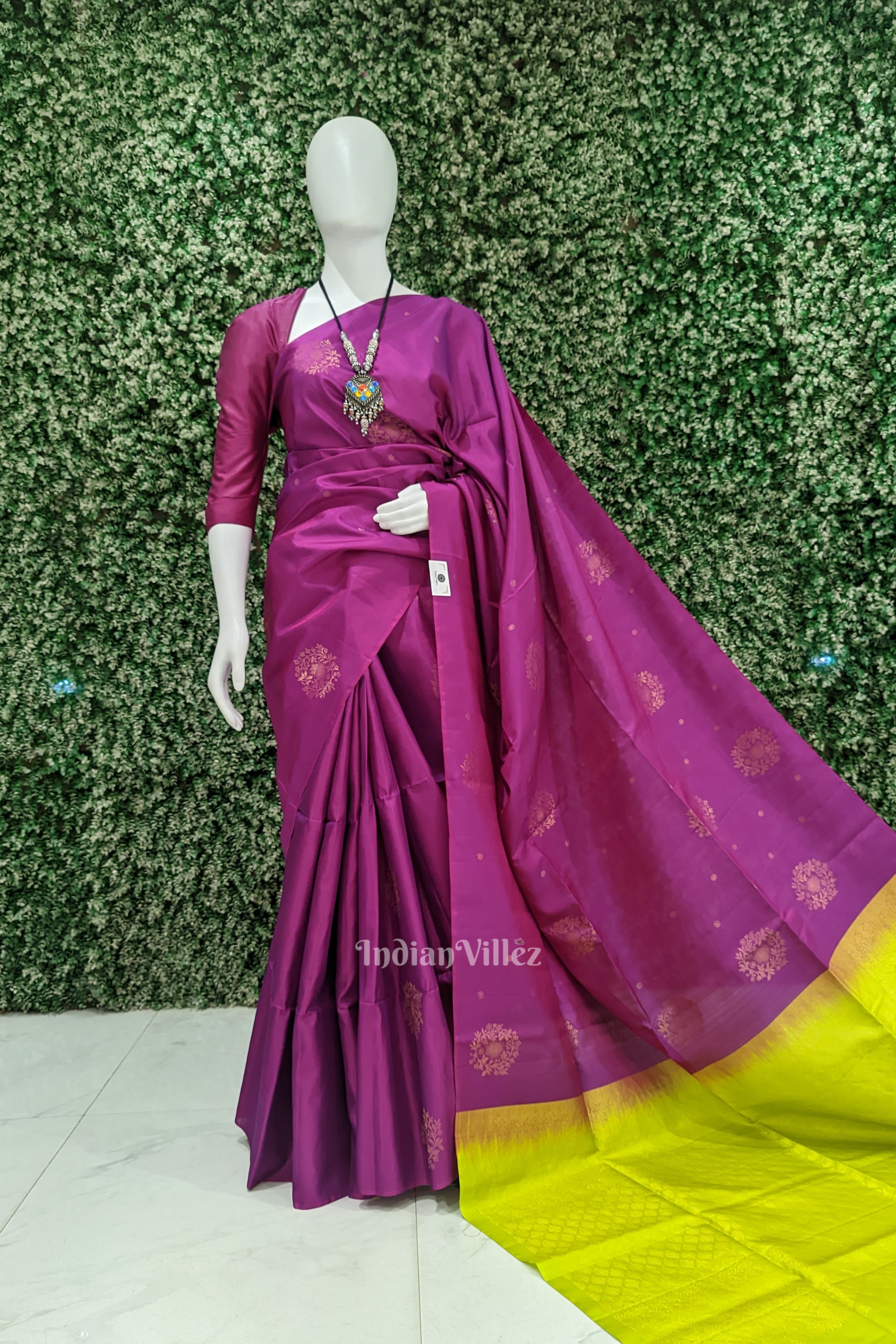 IndianVillèz Purple With Parrot Green Pure Kanjivaram Soft Silk Saree