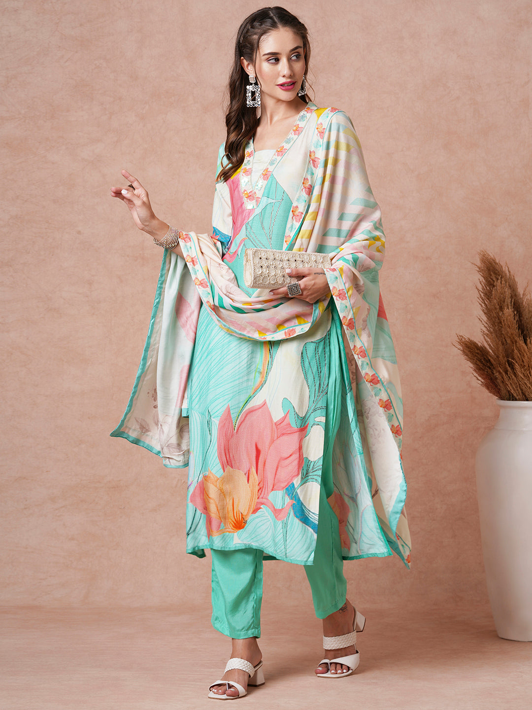 Fashor Floral Printed Sequins & Dabka Embroidered Kurta with Pantts & Dupatta - sea Green - view 2