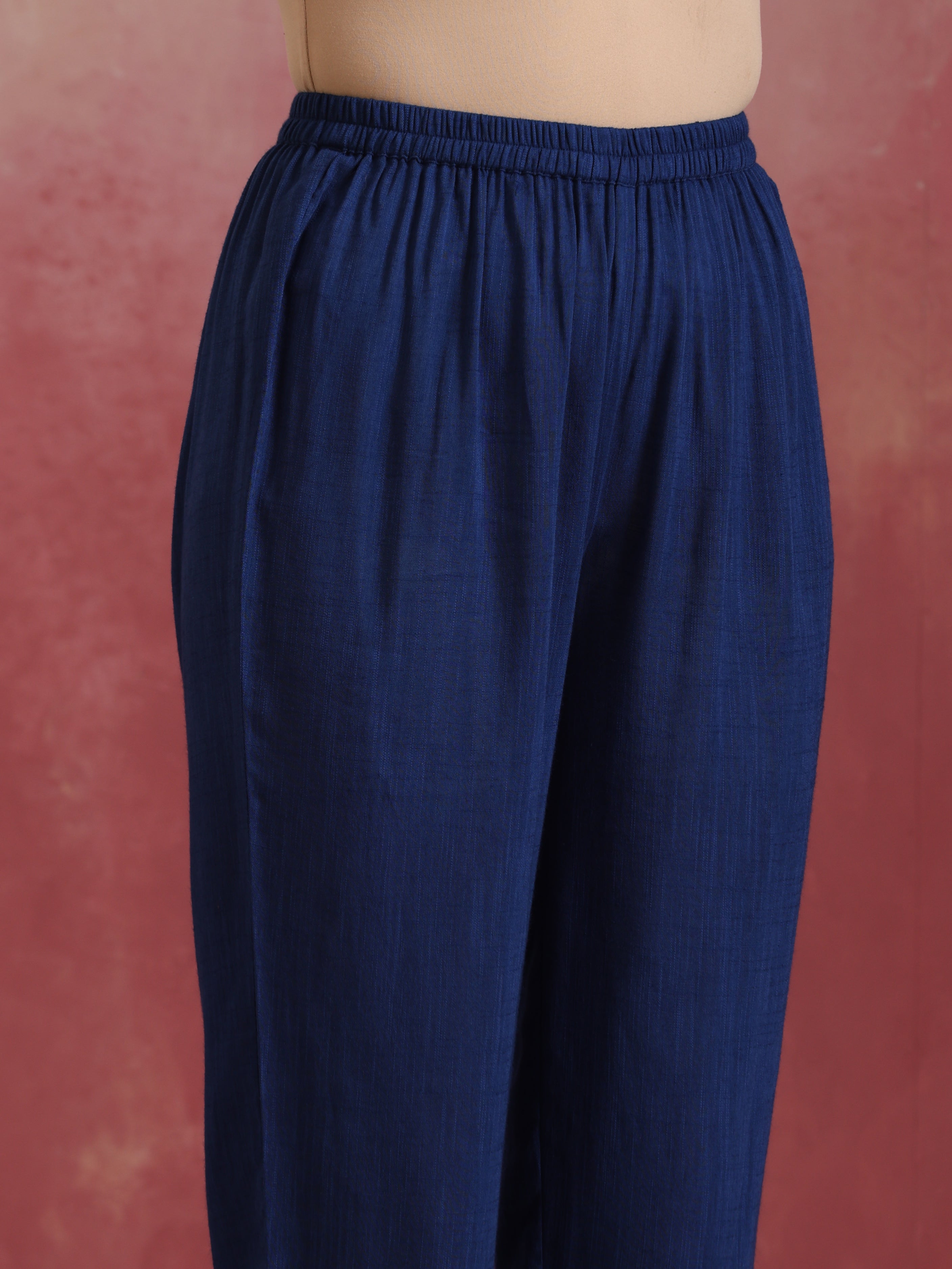 trueBrowns Blue Cotton Dobby Kurta Set - view 8