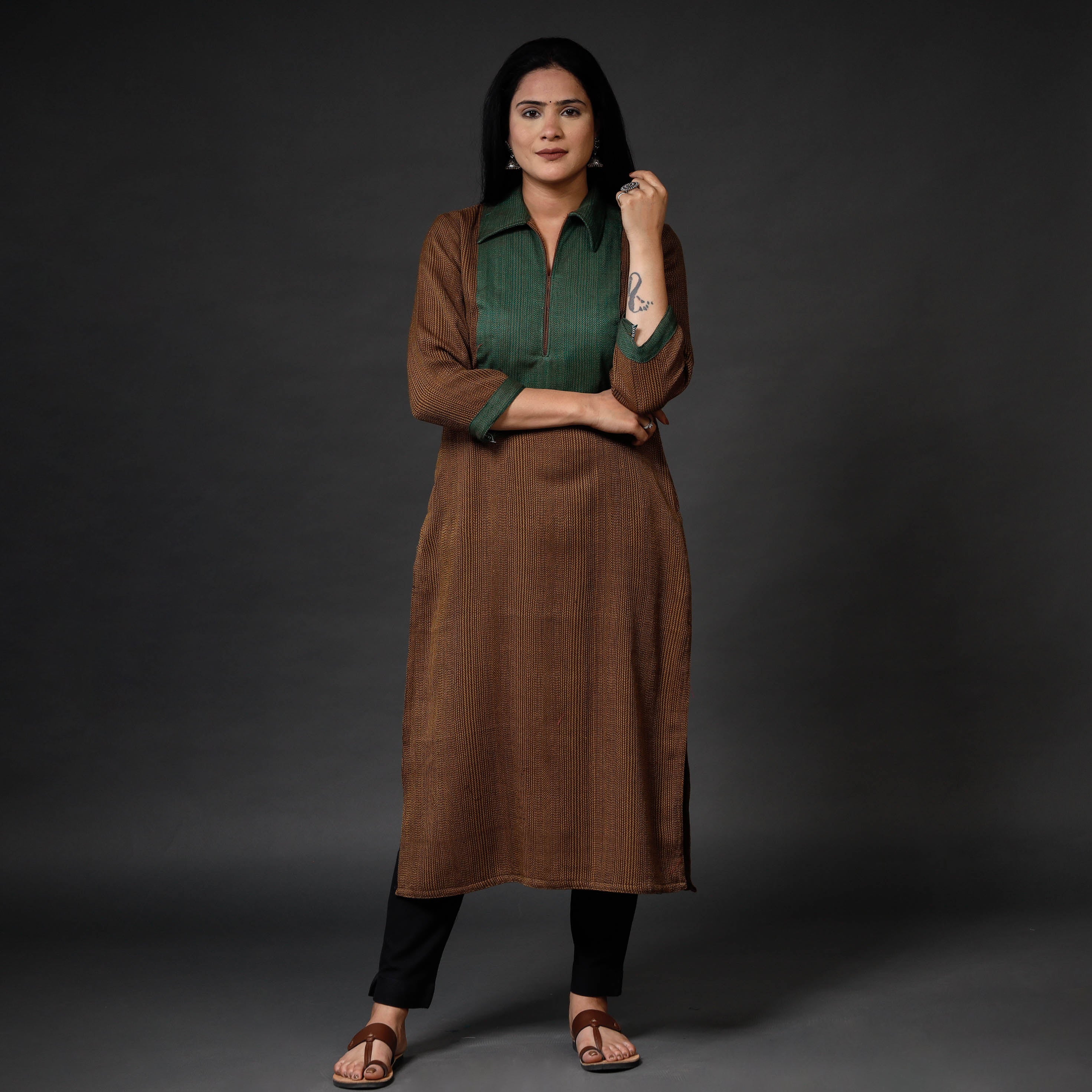 ITOKRI CASUALS Brown - Kumaun Handwoven Straight Merino Woolen Kurta - view 2