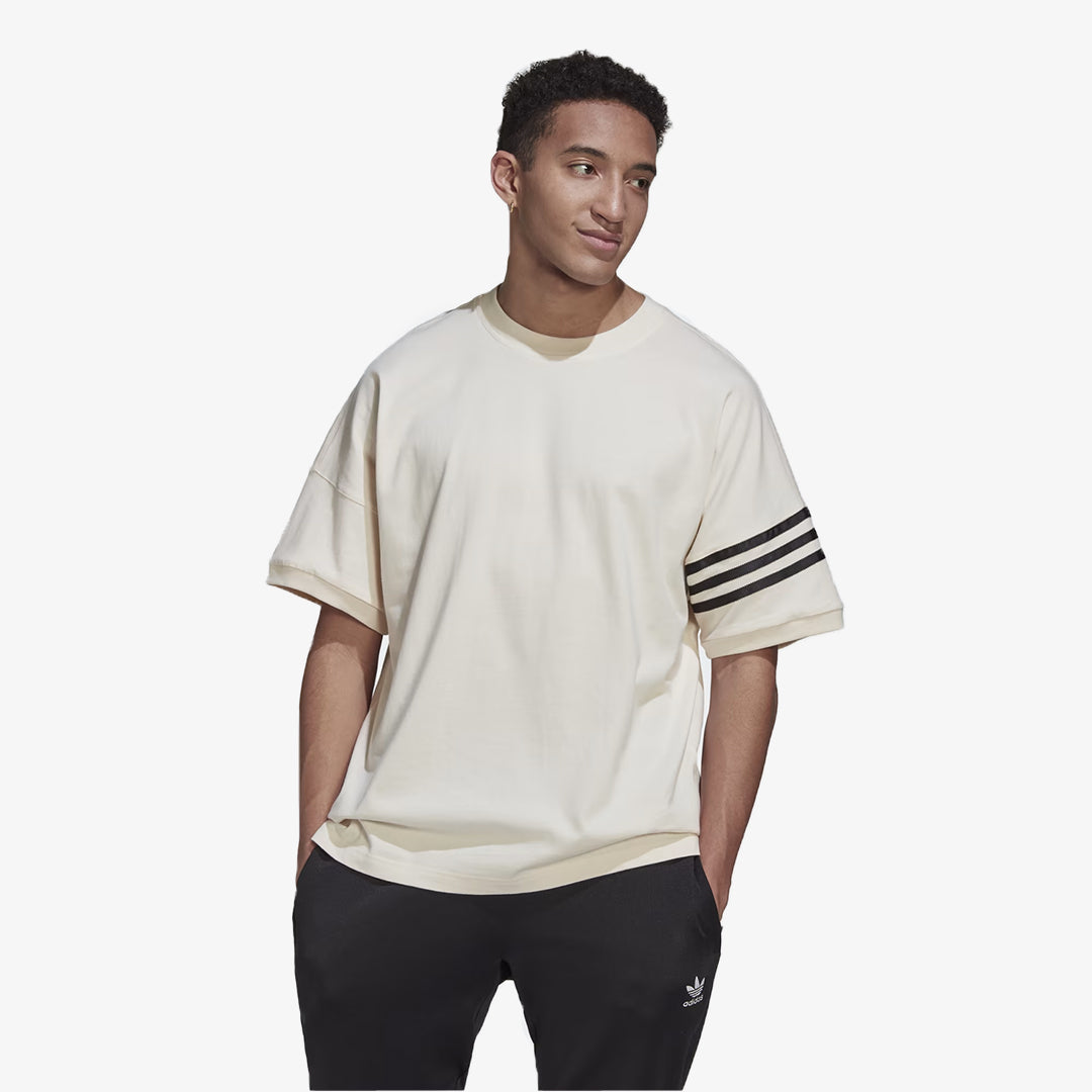 Adidas Originals | ADICOLOR NEUCLASSICS TEE { WONDER WHITE - view 4
