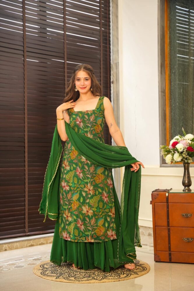 Idaho-o Sparkling green embroidered set - view 2