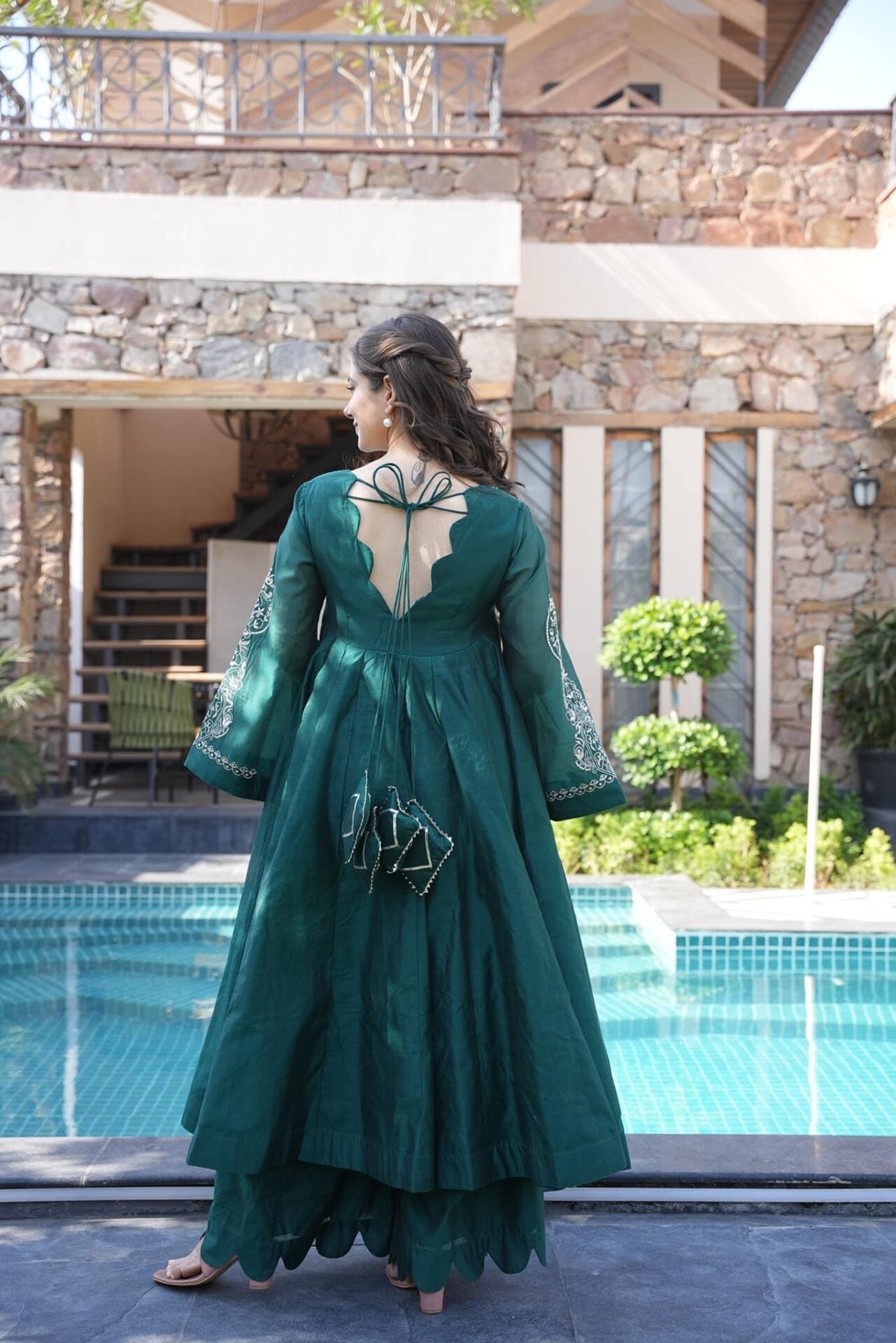 Idaho-o Alluring green chanderi suit set - view 4