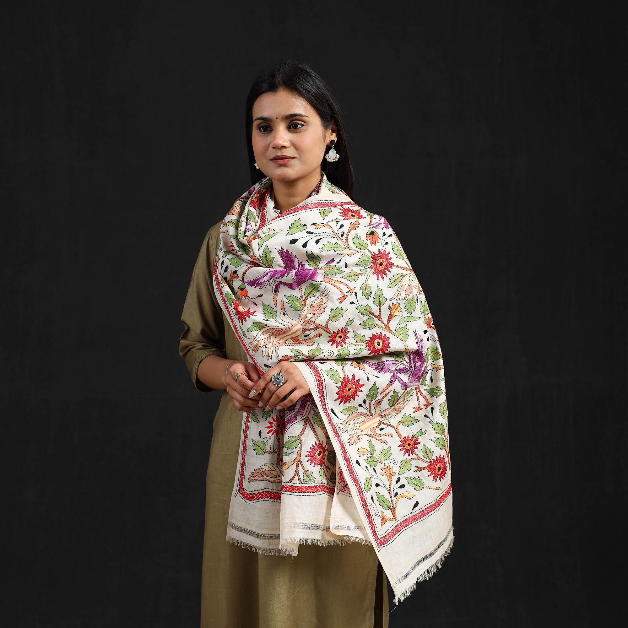 KHUSHBASH - HAPPY LOOM OF EAST Beige - Handloom Tussar Silk Bengal Kantha Work Work Stole 49