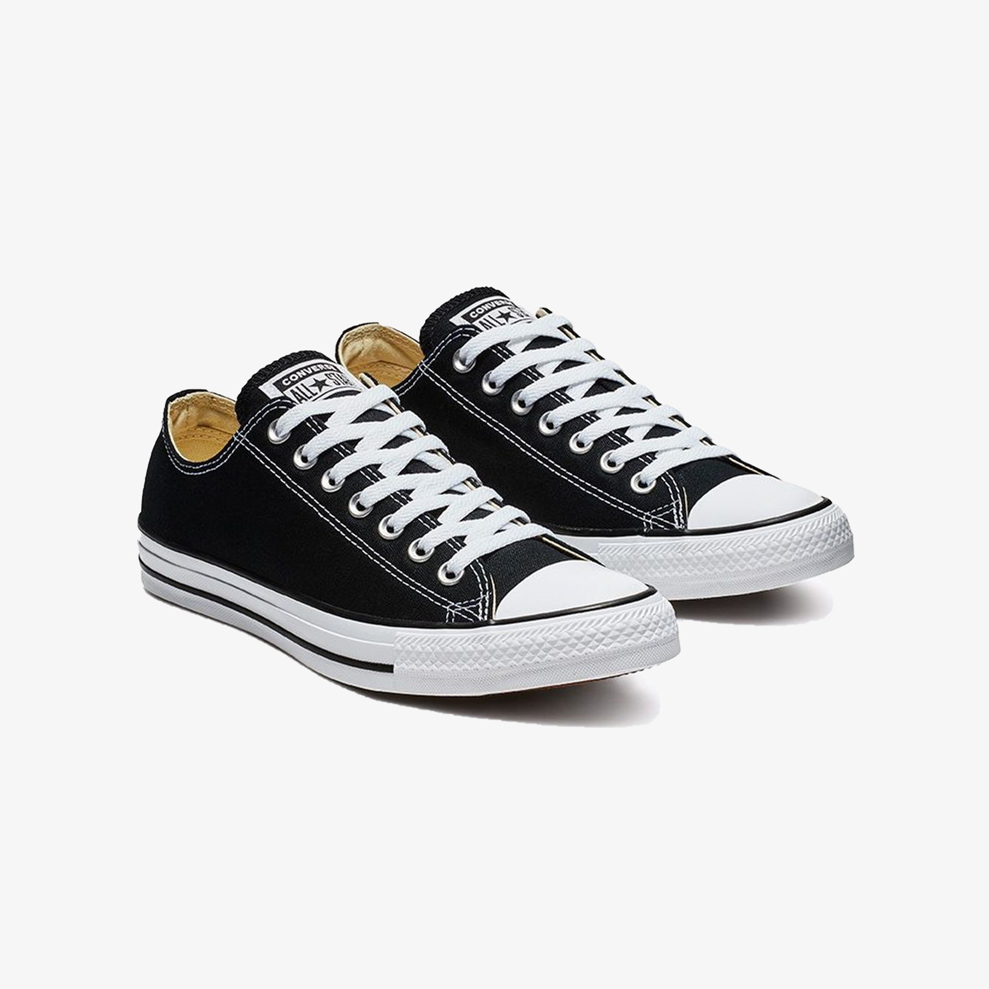 Converse | CHUCK TAYLOR ALL STAR { BLACK