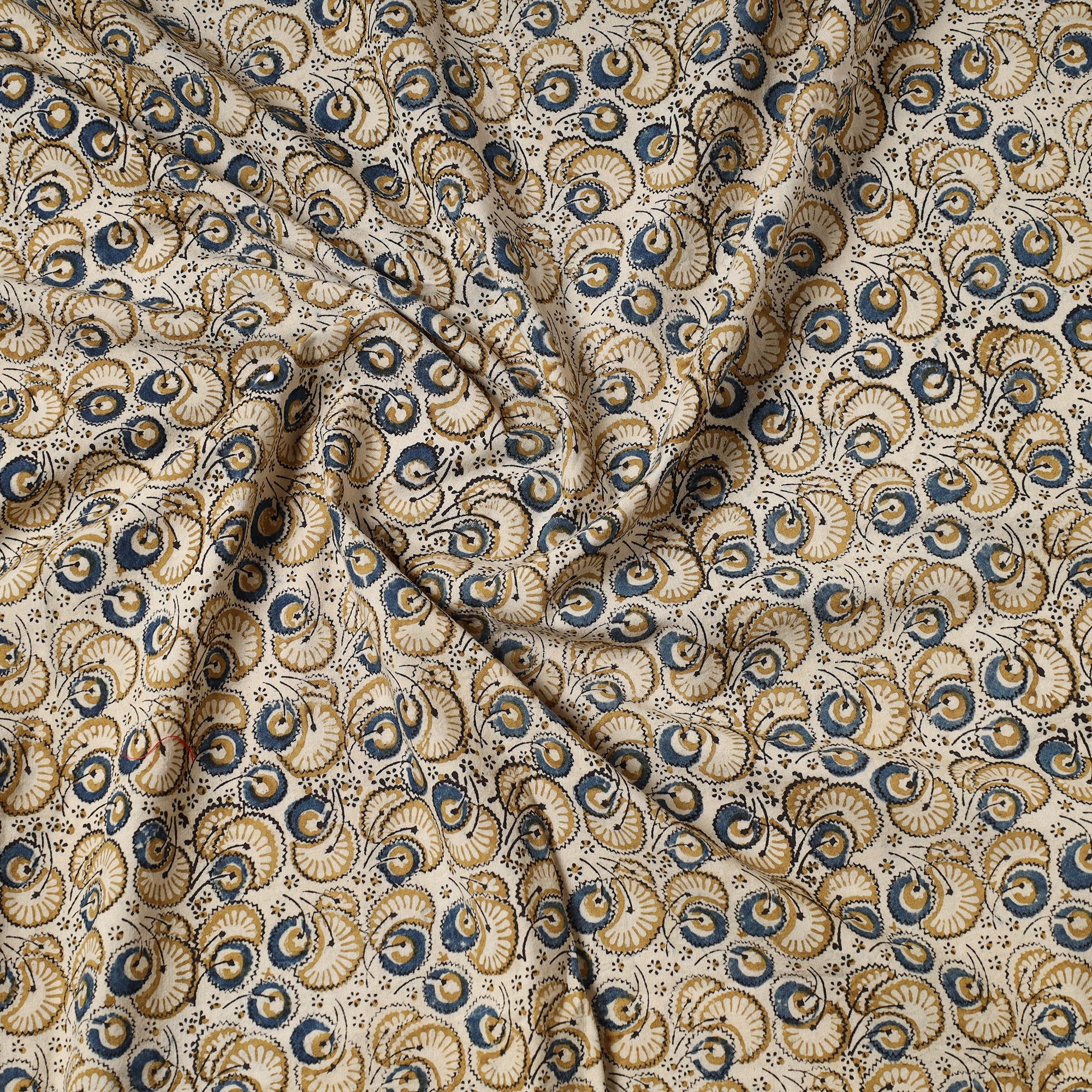 VENKATA BHANU KALAMKARI PEDANA Beige - Pedana Kalamkari Block Printed Cotton Precut Fabric (1 meter) 26 - view 2