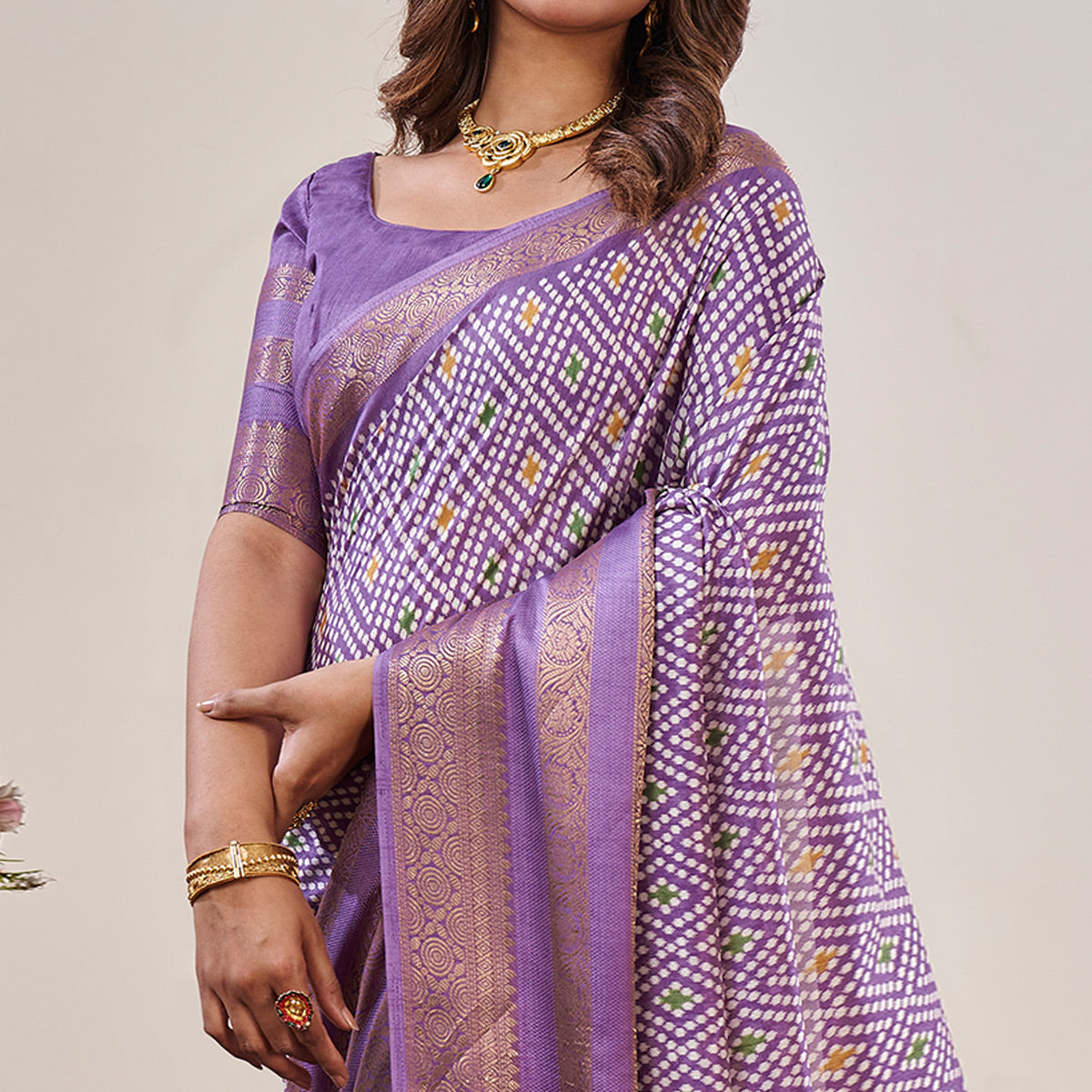 Peachmode Lavender Ikkat Printed With Jacquard Border Cotton Silk Saree - view 3