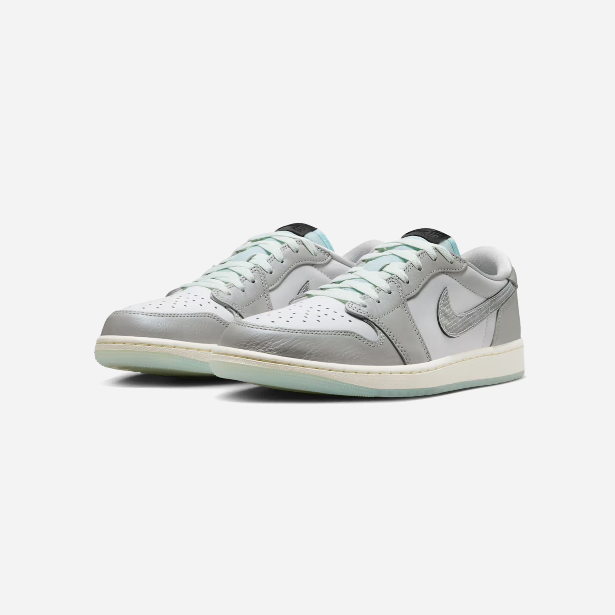 Nike Jordan 1 Retro Low OG Year of the Snake (2025) - view 2