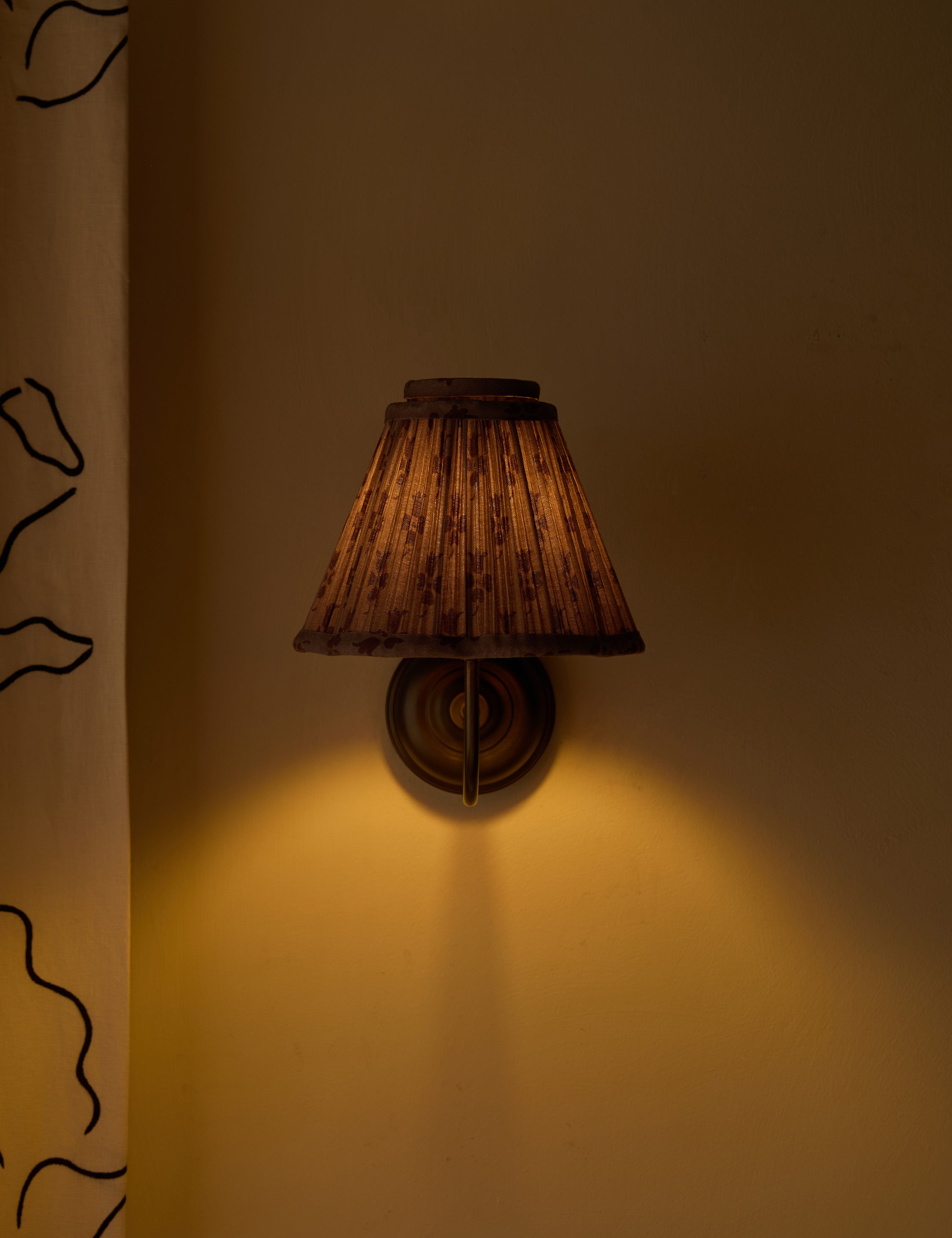 Lulu and Georgia Sconce light - view 5