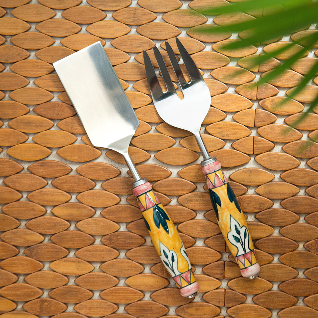 EXCLUSIVELANE 'The Mughal Patti' Handpainted Serving Fork & Scraper In Stainless Steel & Ceramic (Set of 2)