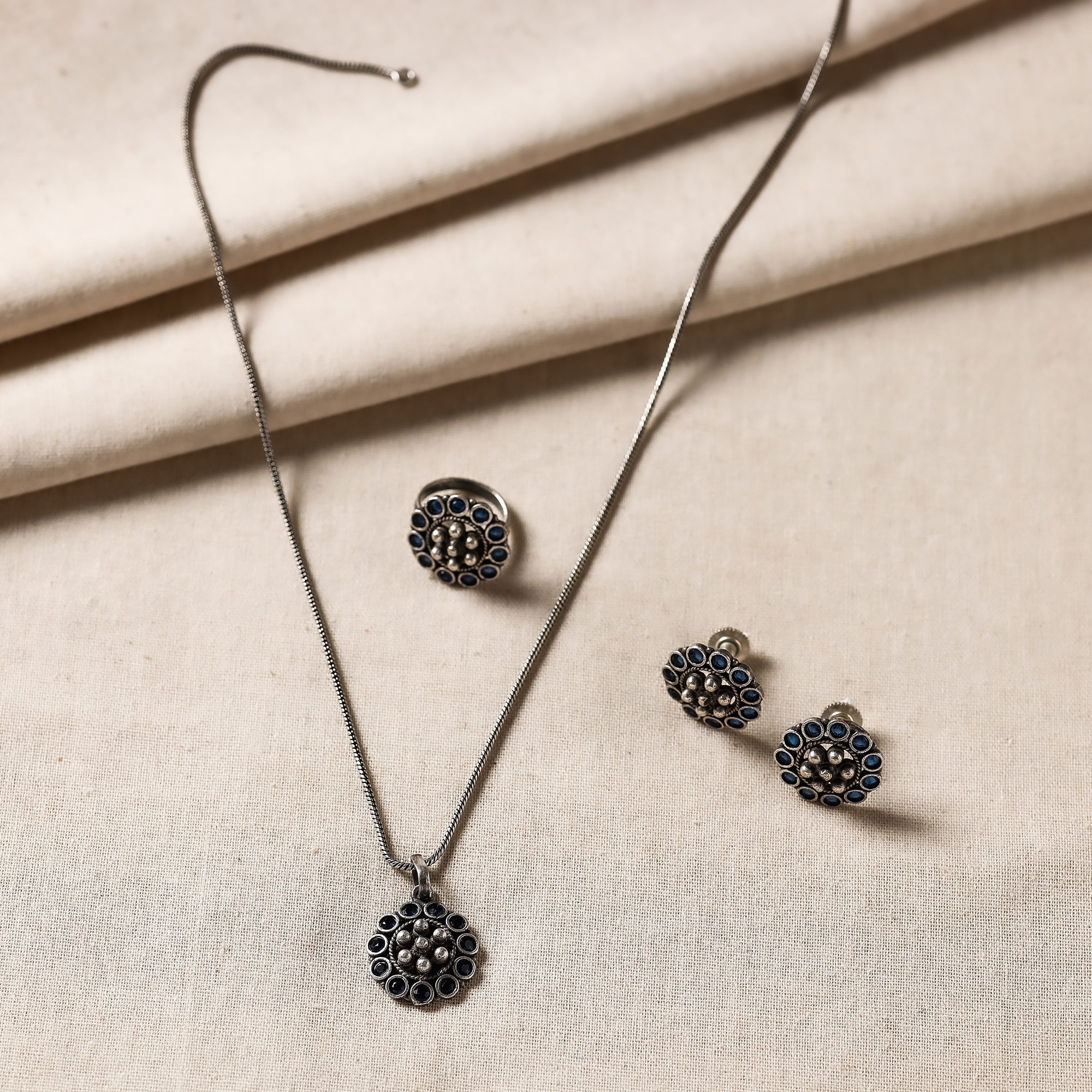 WHITE RIVER STORIES Antique Silver Finish Oxidised Brass Base Stone Work Necklace Set with Ring - view 2