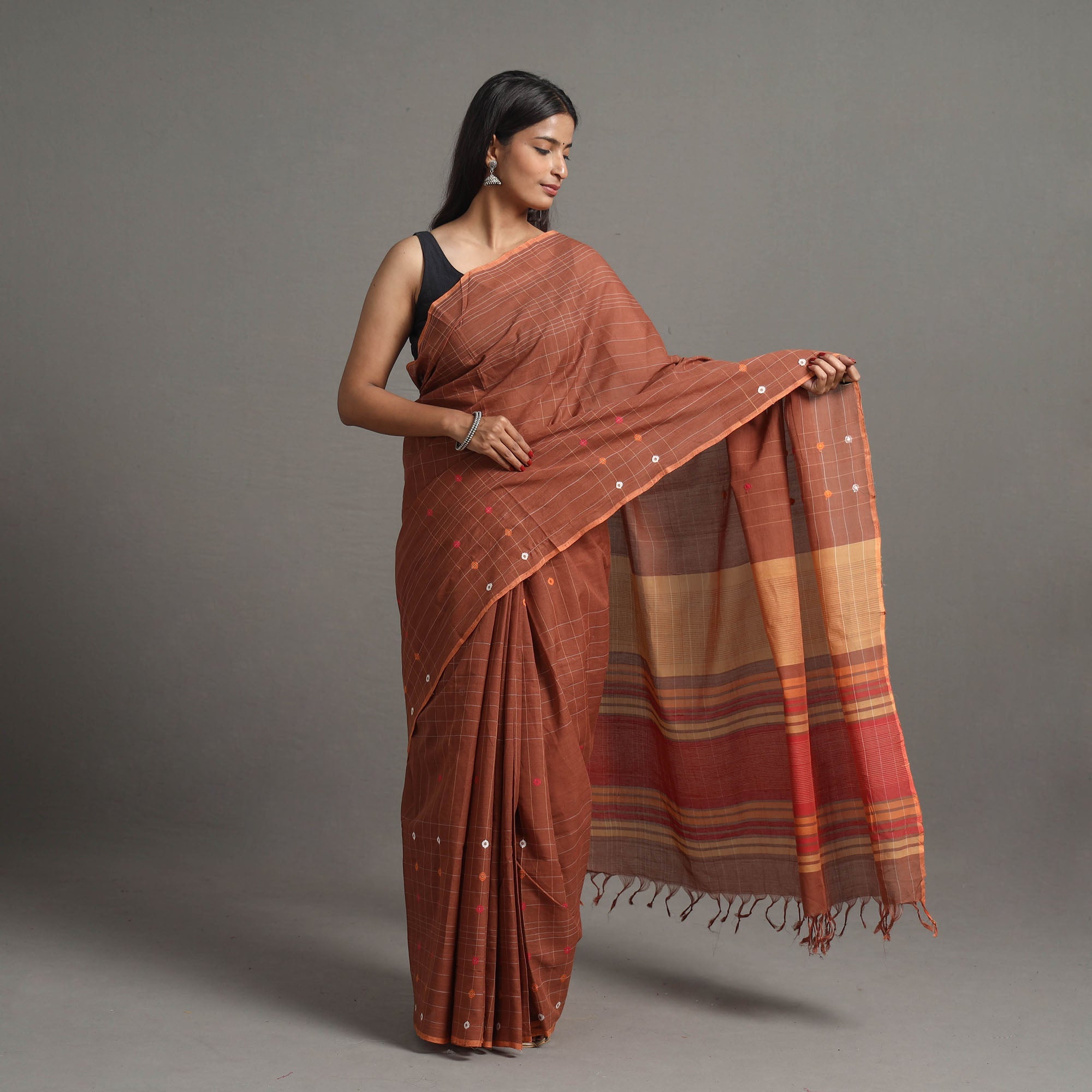 CHITRIKA Brown - Kuppadam Turned Weft Cotton Handloom Saree 124 - view 2