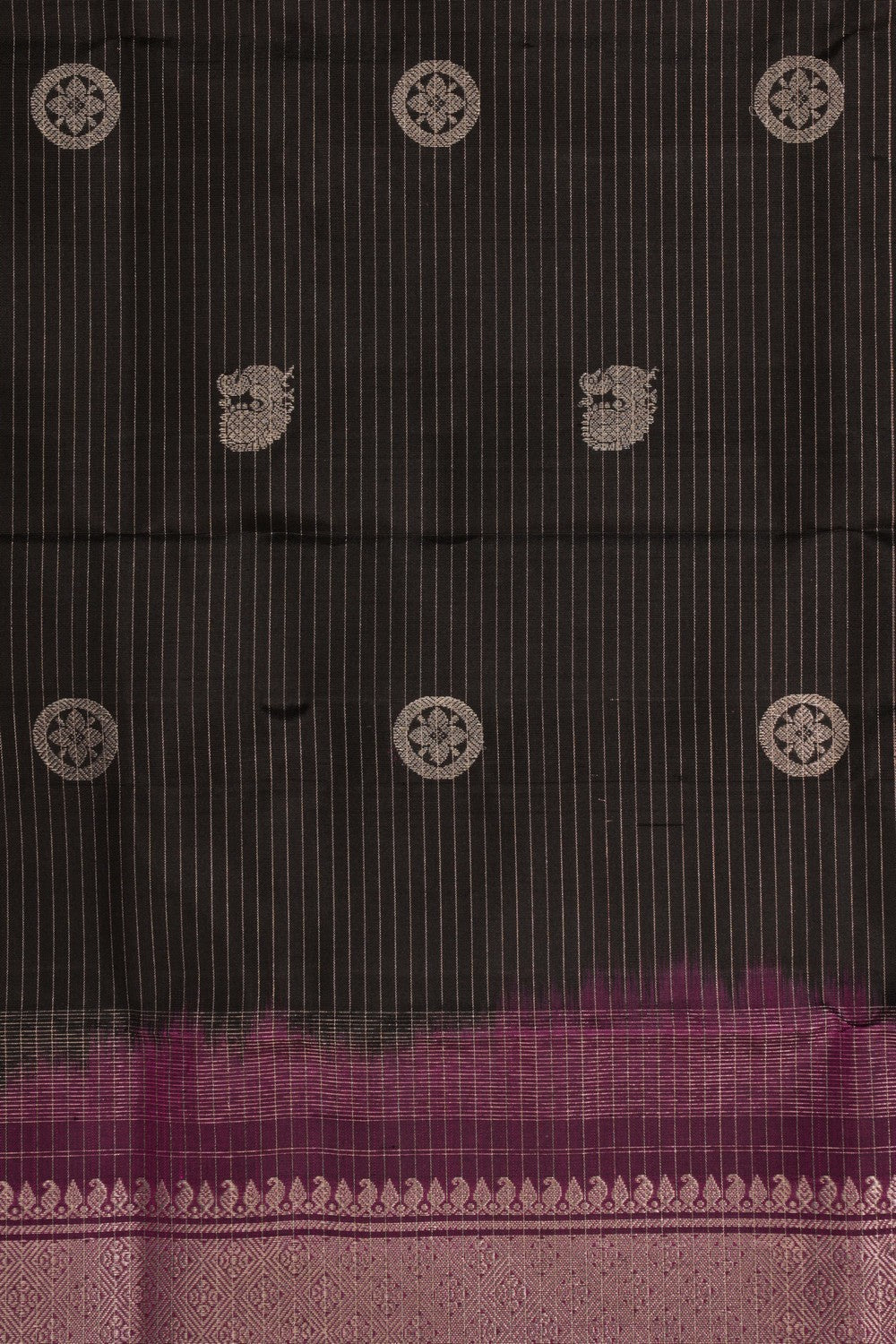 Kalanjali Gadwal Silk Black Dupatta - view 2