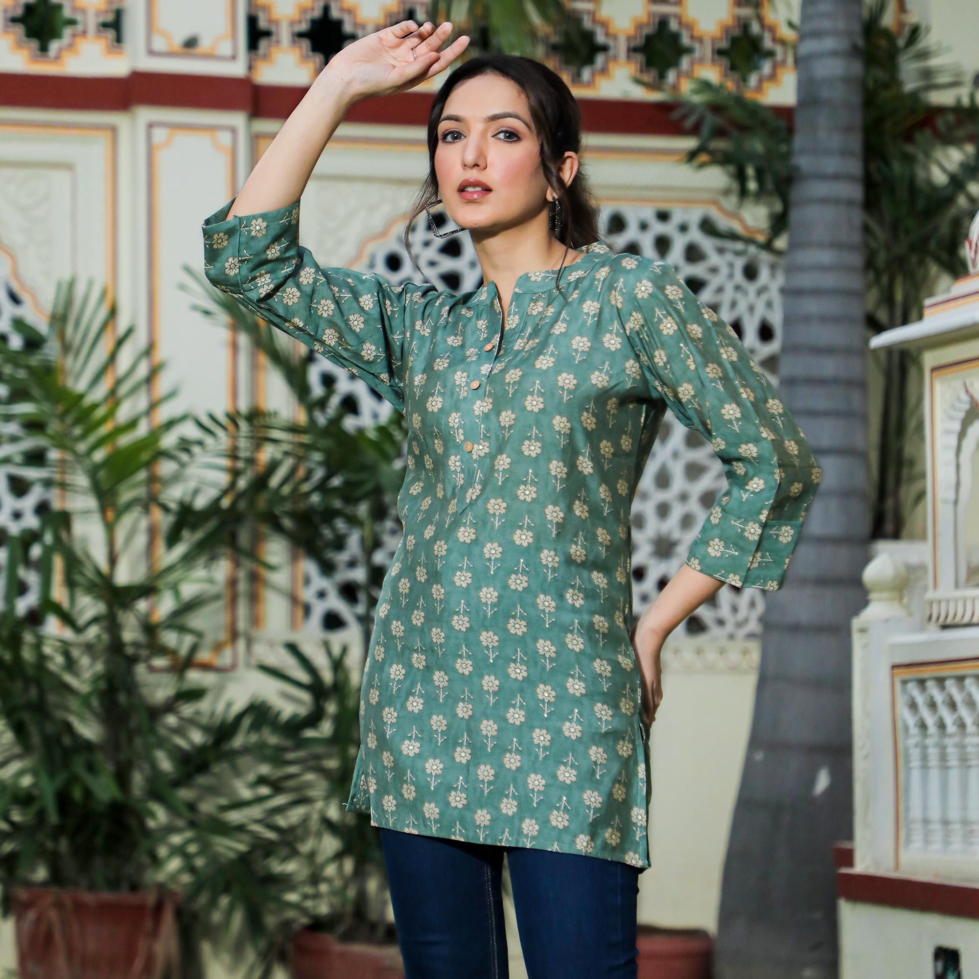 Green t-shirts – BlackTree green-floral-foil-printed-chanderi-top