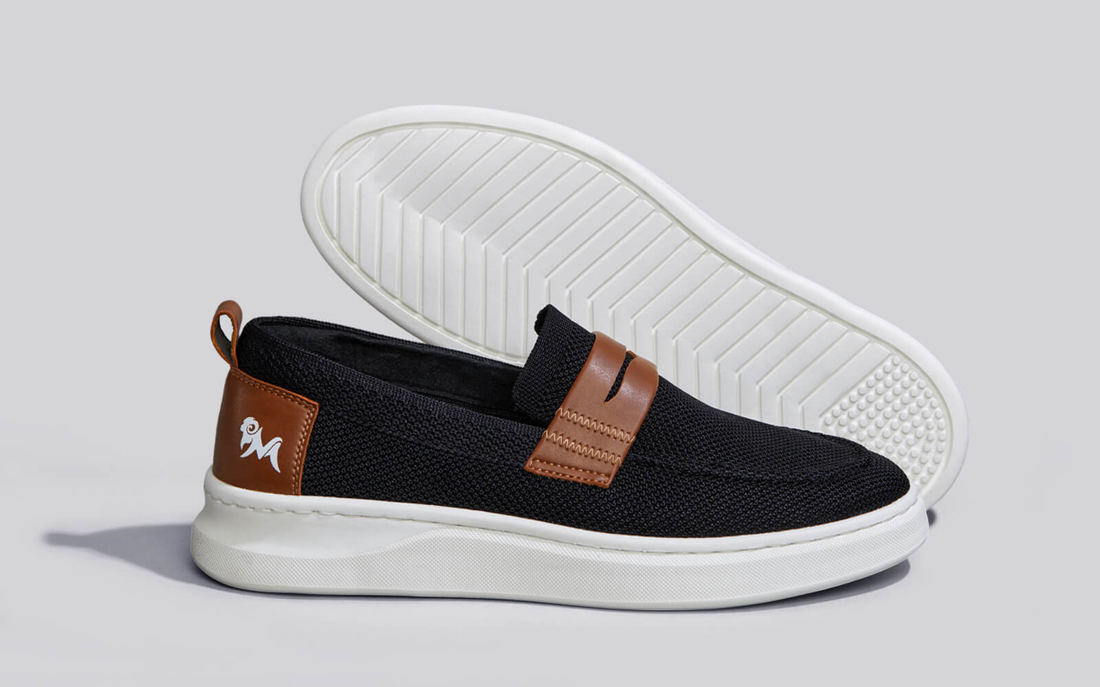 Neeman's Brunch Loafers : Black/Tan - view 7