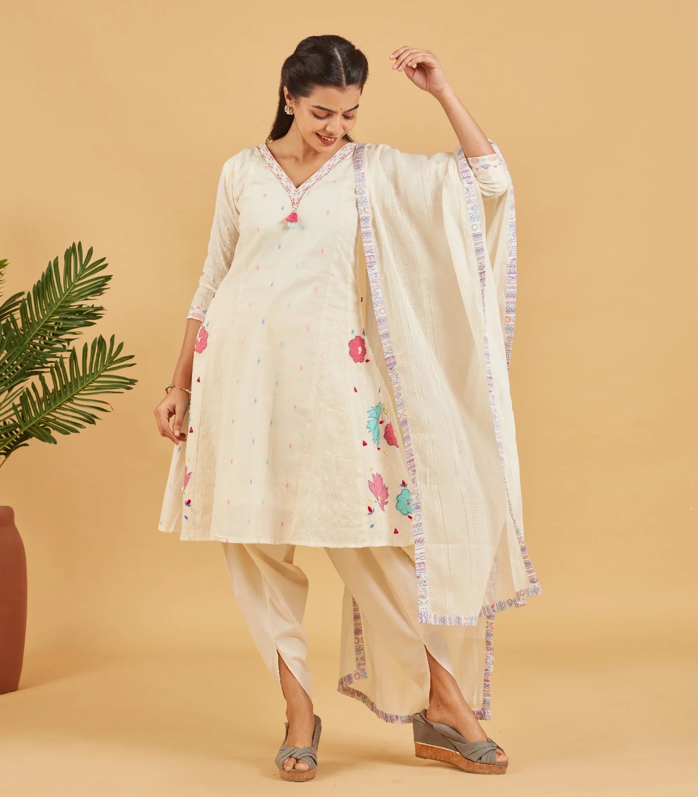 RmKV White Floral Embellished Short Kurta Set