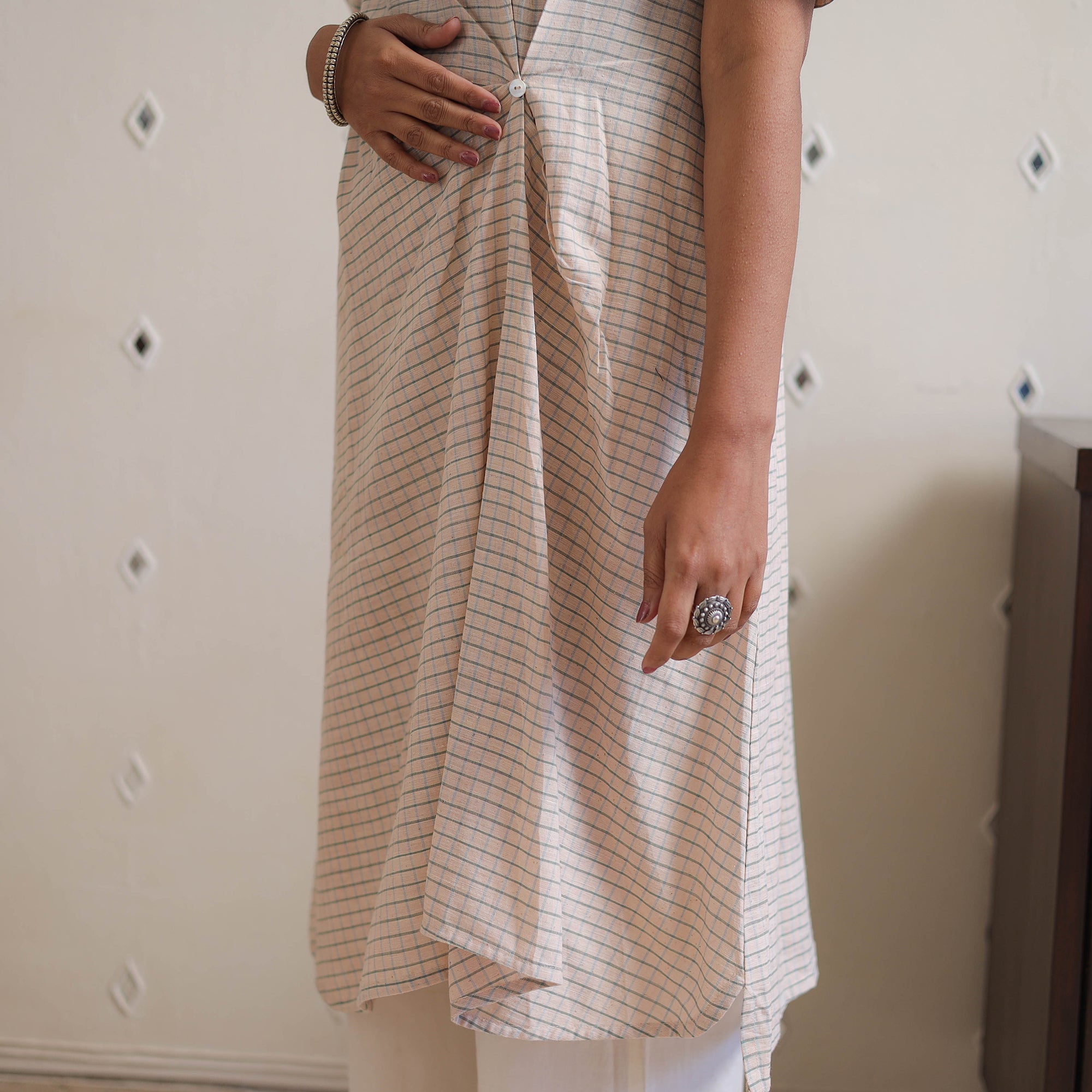 CREYO Beige - Handwoven Front Tuck Checks Cotton Kurta 30 - view 6
