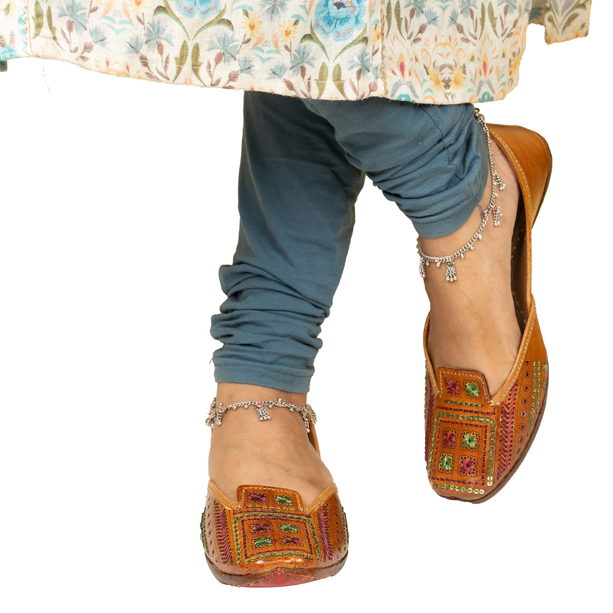 KORAKARI Artsy Tan Women's Kolhapuri Leather Jutti - view 8