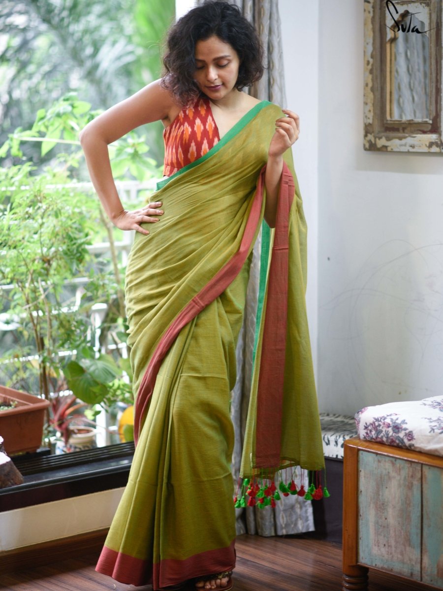 suta.in Ek Nadi Tapi – Women's