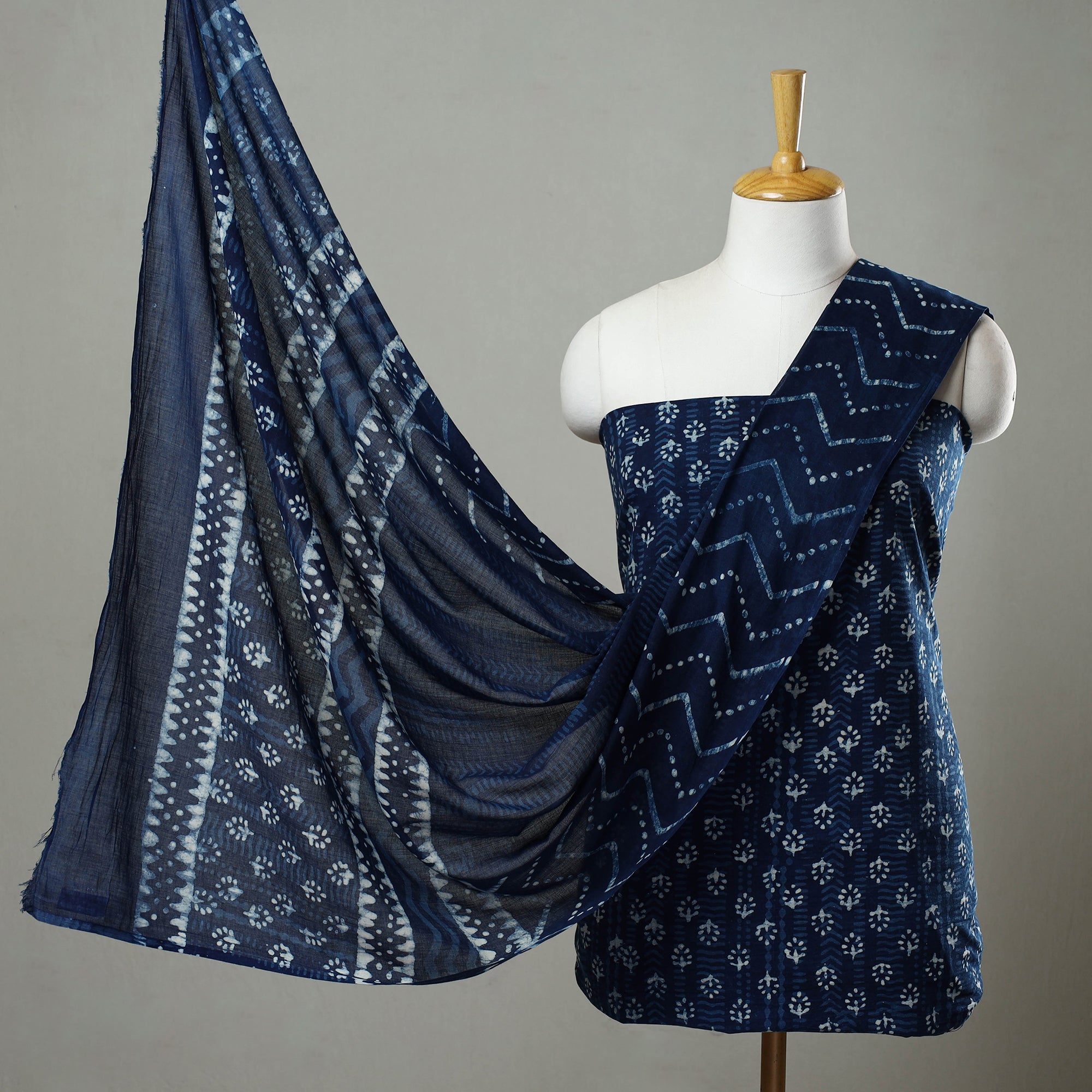 ARTISAN HAND BLOCK PRINTS Blue - 3pc Cotton Indigo Bagru Print Dress Material Set 07