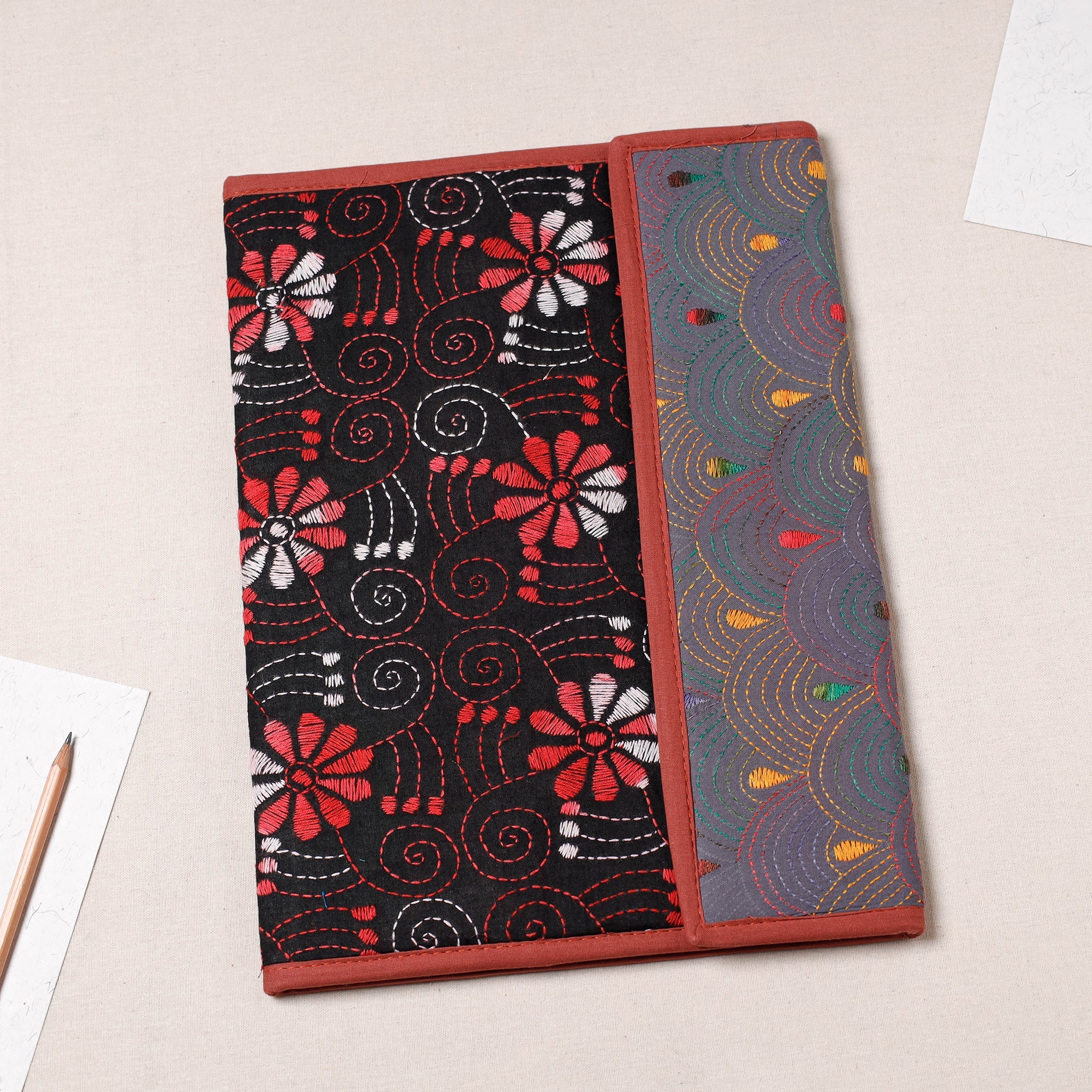 ASALKAAR Bengal Kantha Work Handcrafted File Folder