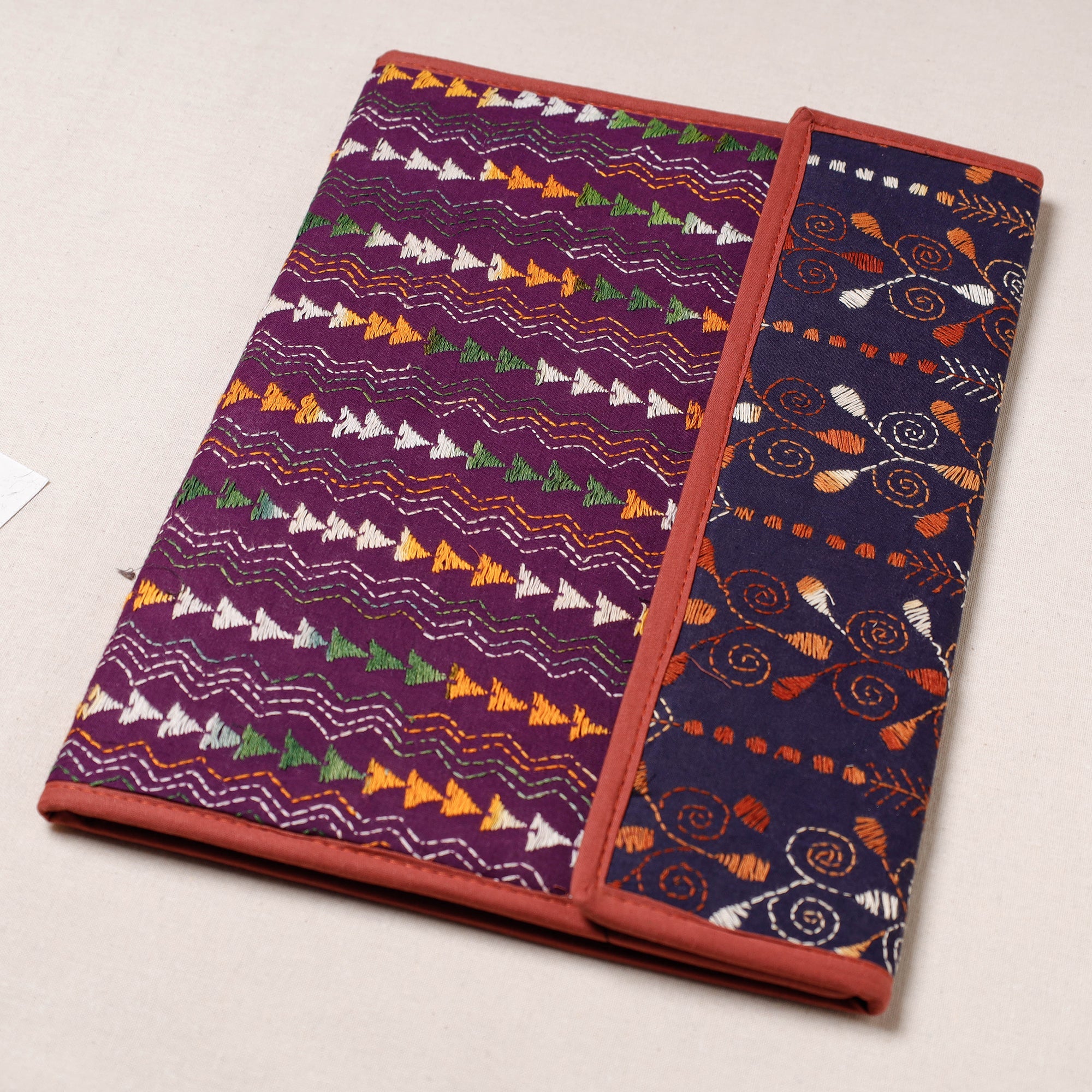 ASALKAAR Bengal Kantha Work Handcrafted File Folder - view 2