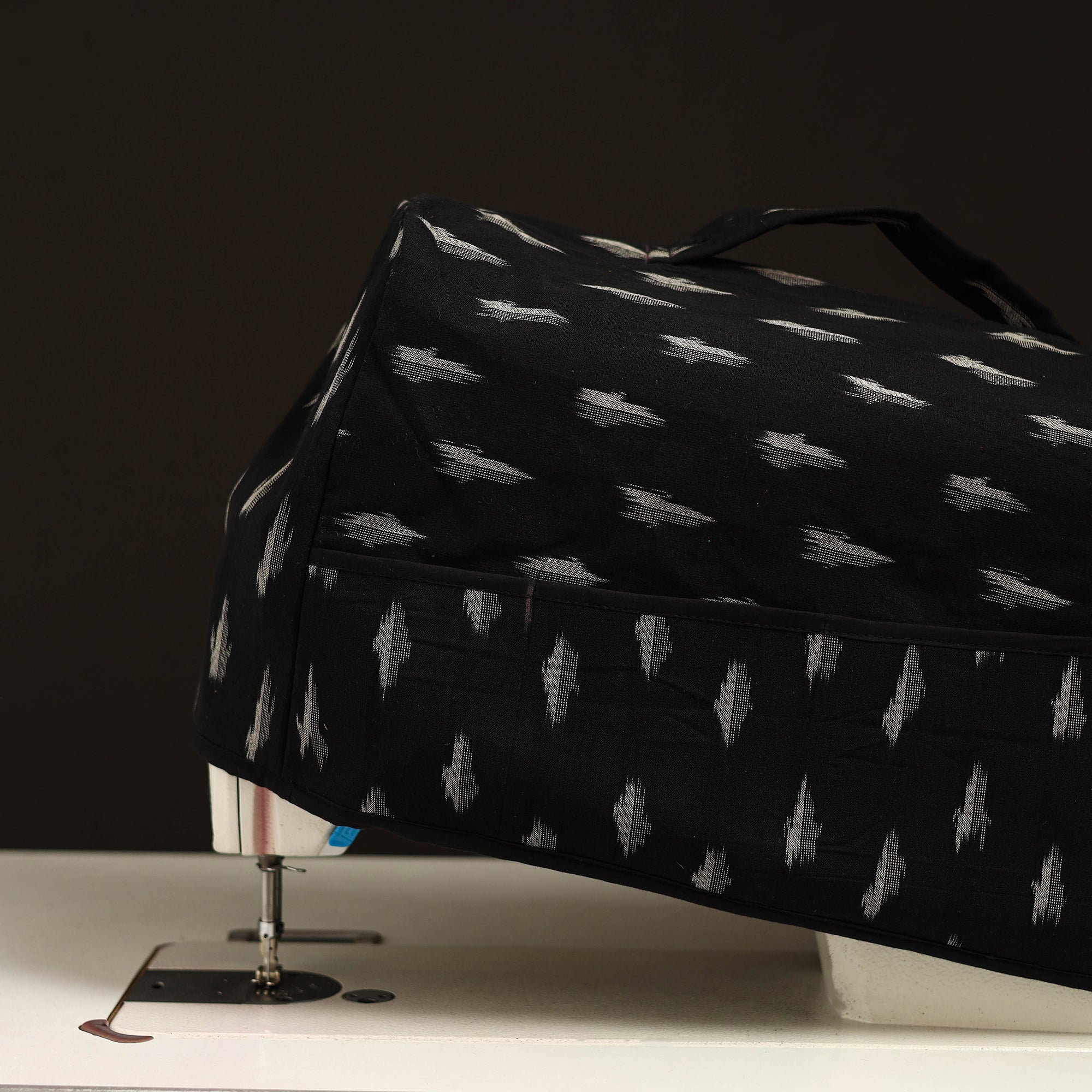 JALPARI Black - Handcrafted Cotton Sewing Machine Cover 16 - view 3