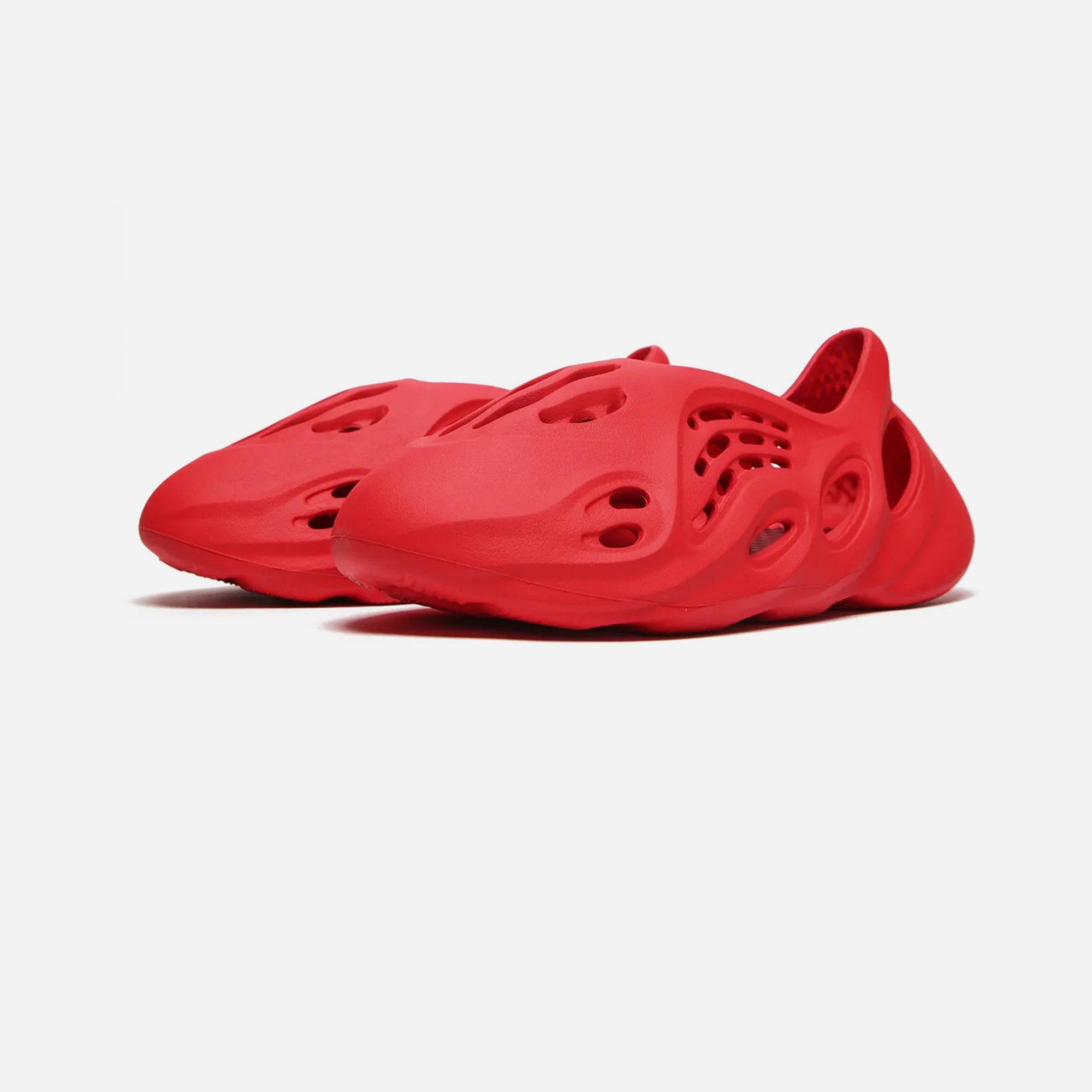 Adidas Yeezy Foam Runner Vermillion - view 2