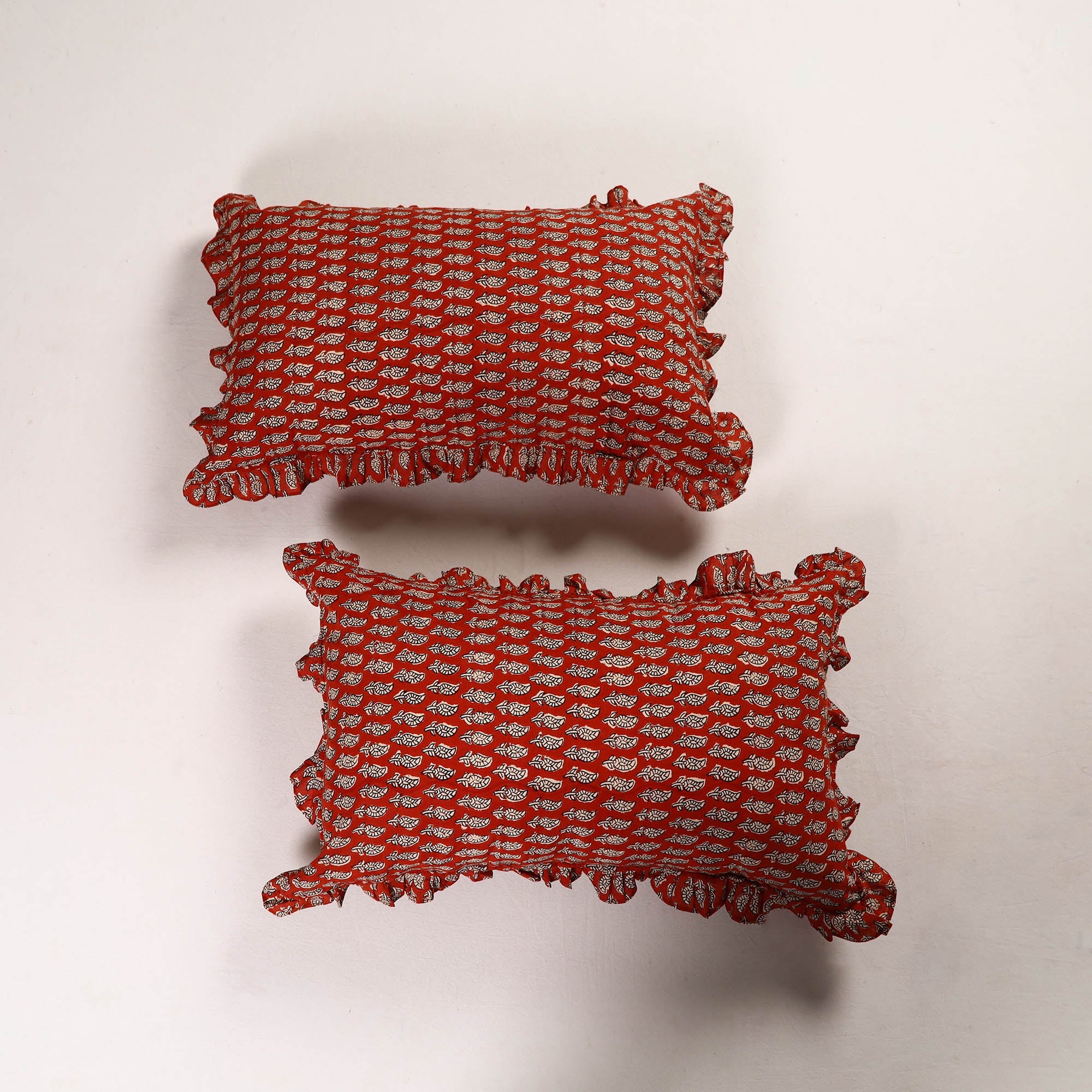 NOORI BAZAR Set of 2 Bagh Block Print Cotton Frill Pillow Covers 09 - view 2
