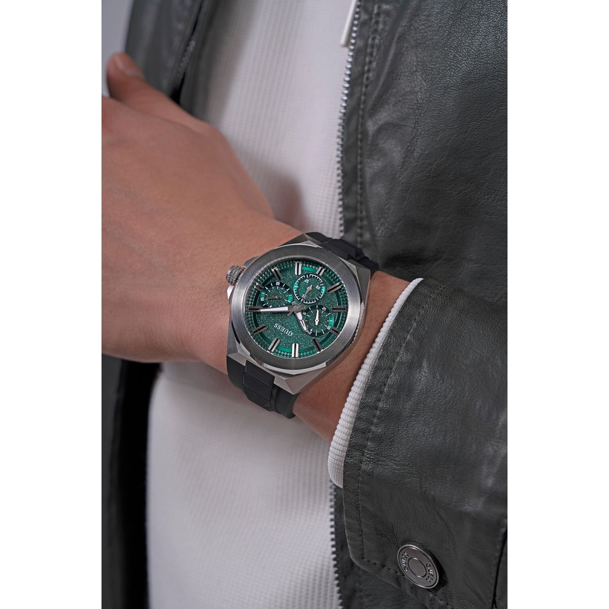 Guess Dashboard Men Quartz Green Dial Multi-Function Silicone Watch GW0799G3 - view 8