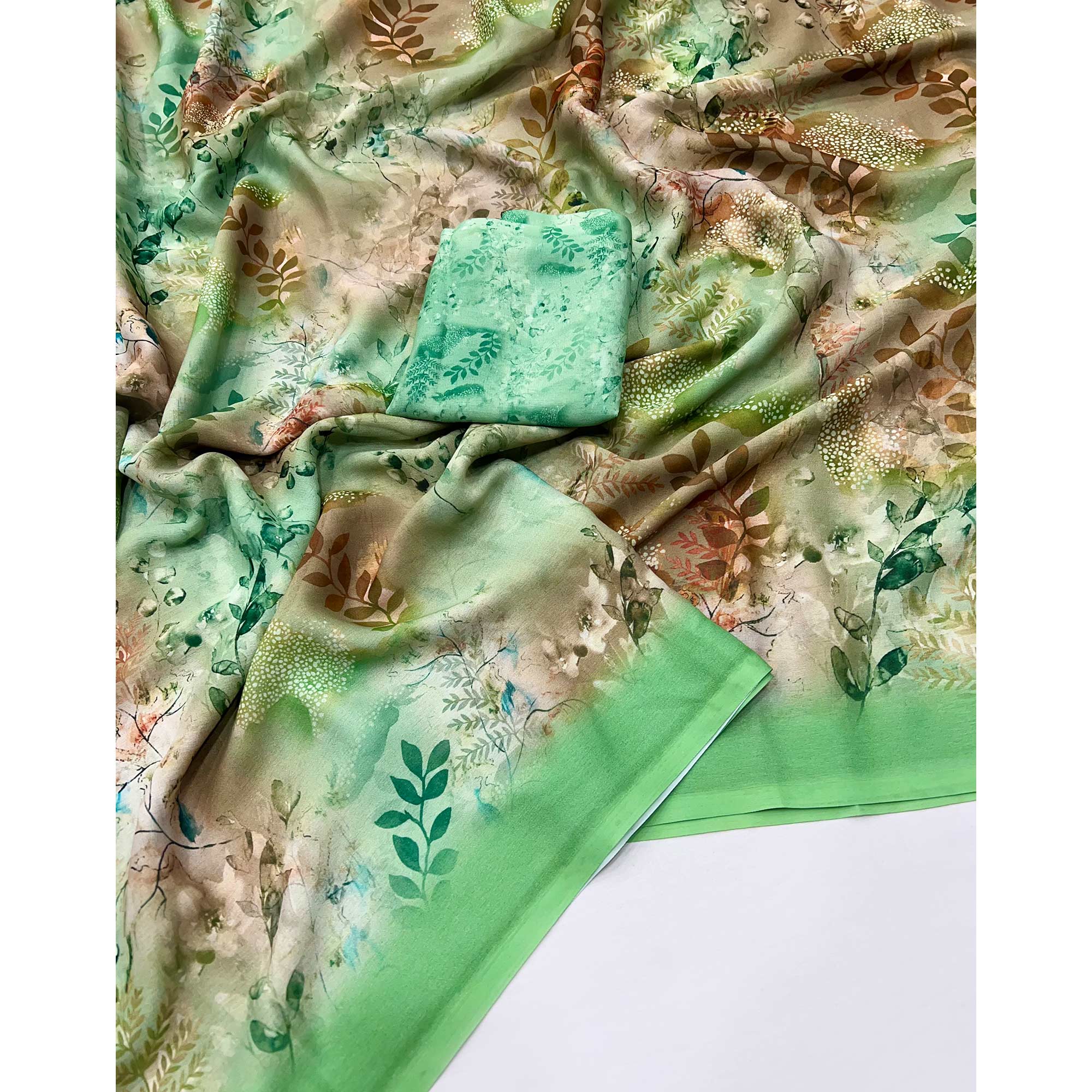 BlackTree green-floral-digital-printed-georgette-saree-7 - view 3