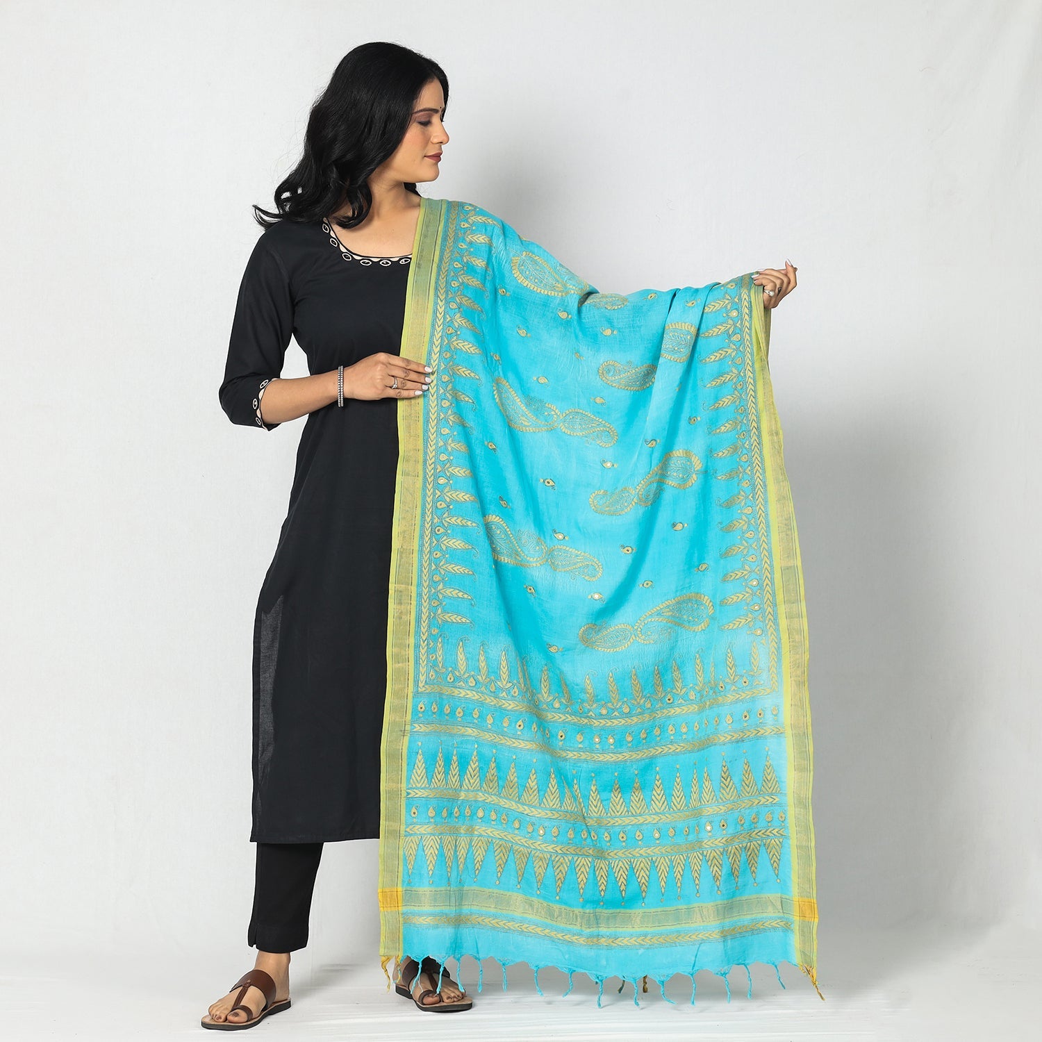 KHUSHBASH - HAPPY LOOM OF EAST Blue - Bengal Kantha Embroidery Cotton Handloom Dupatta