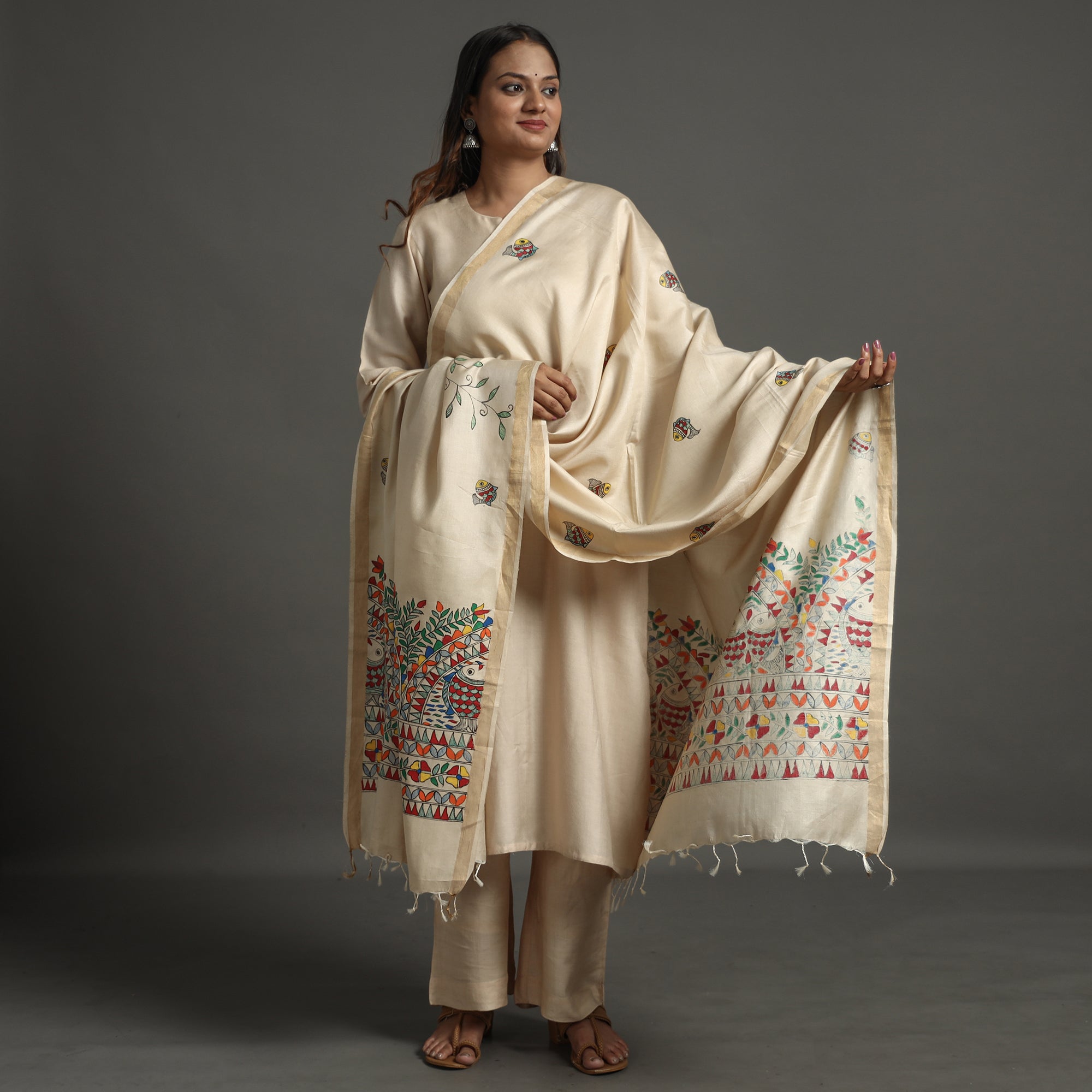 ITOKRI CRAFTS INITIATIVE Beige - Handpainted Tussar Cotton Handloom Madhubani Dupatta 08