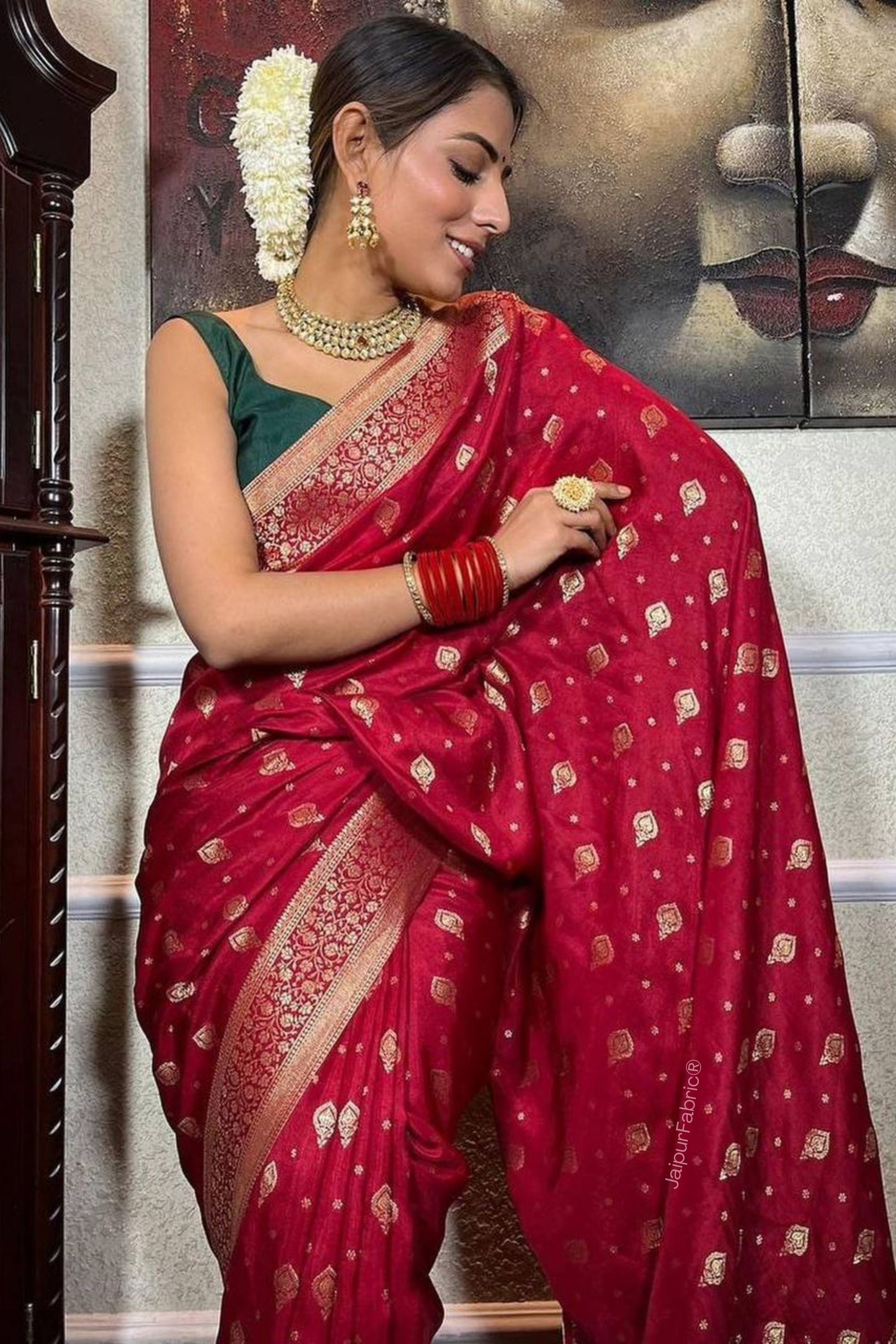 JaipurFabric® Sublime Red Color Banarasi Soft Silk Extra Ordinary Design Saree
