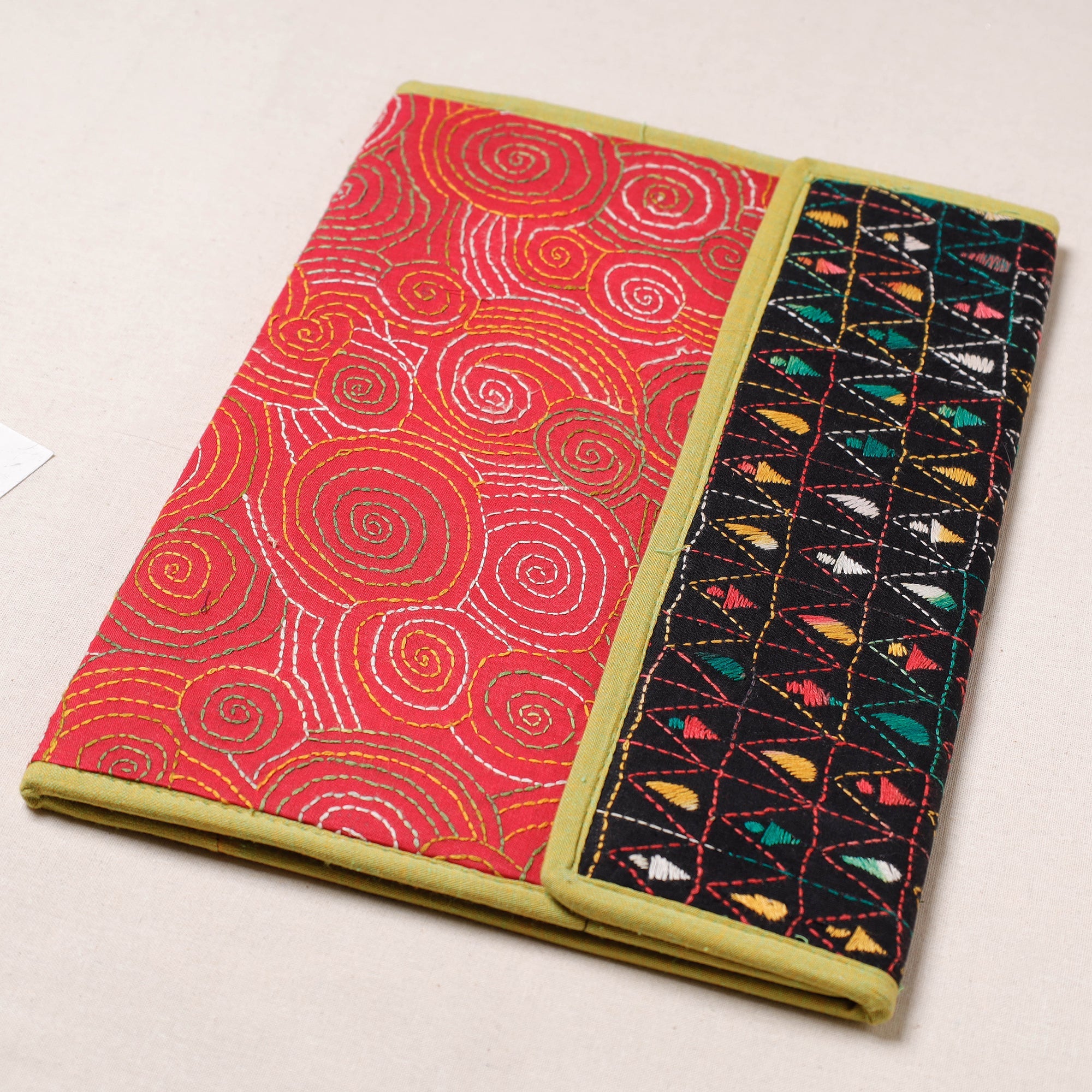 ASALKAAR Bengal Kantha Work Handcrafted File Folder - view 2