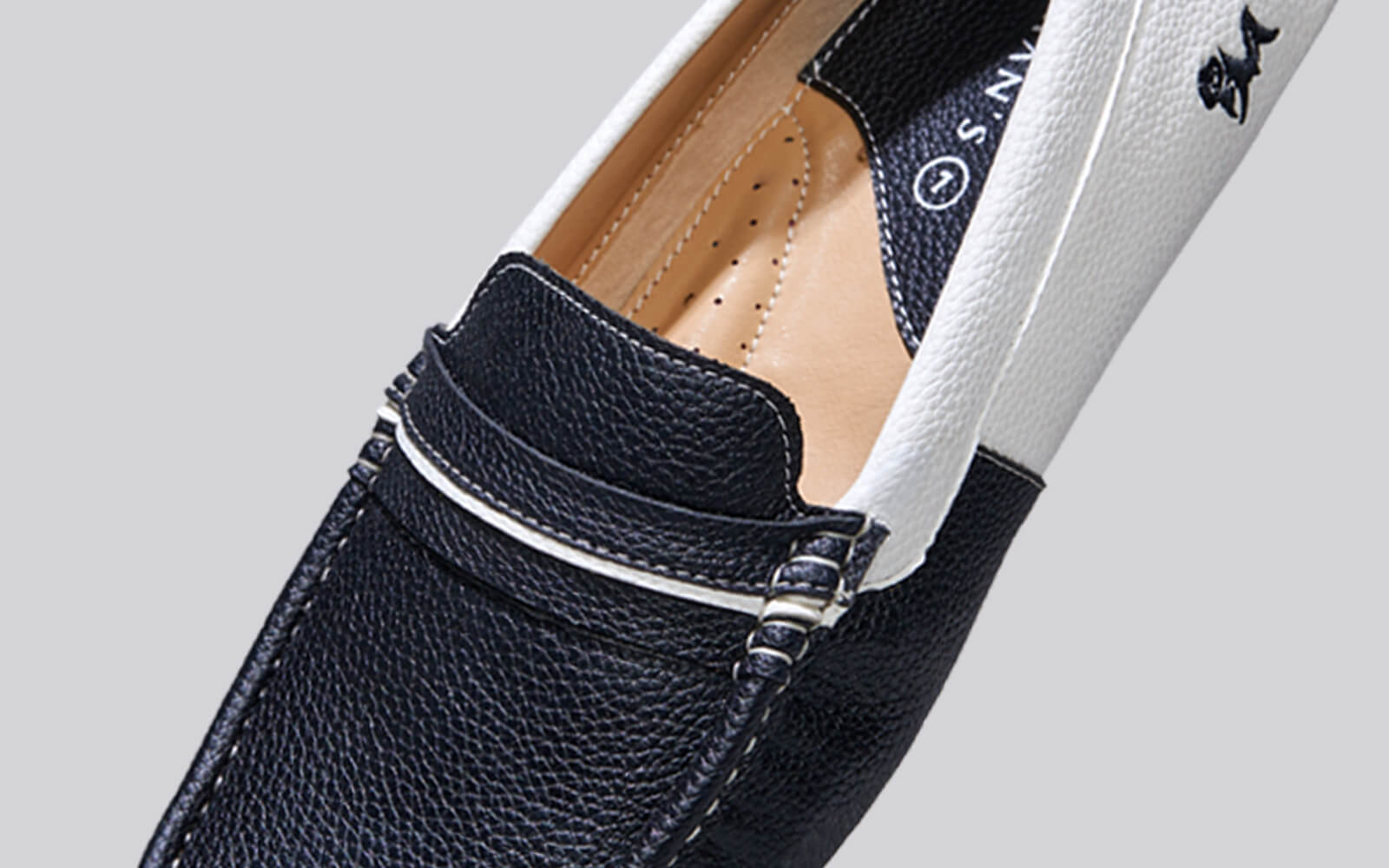 Neeman's Color Block Loafers : White-Black - view 7